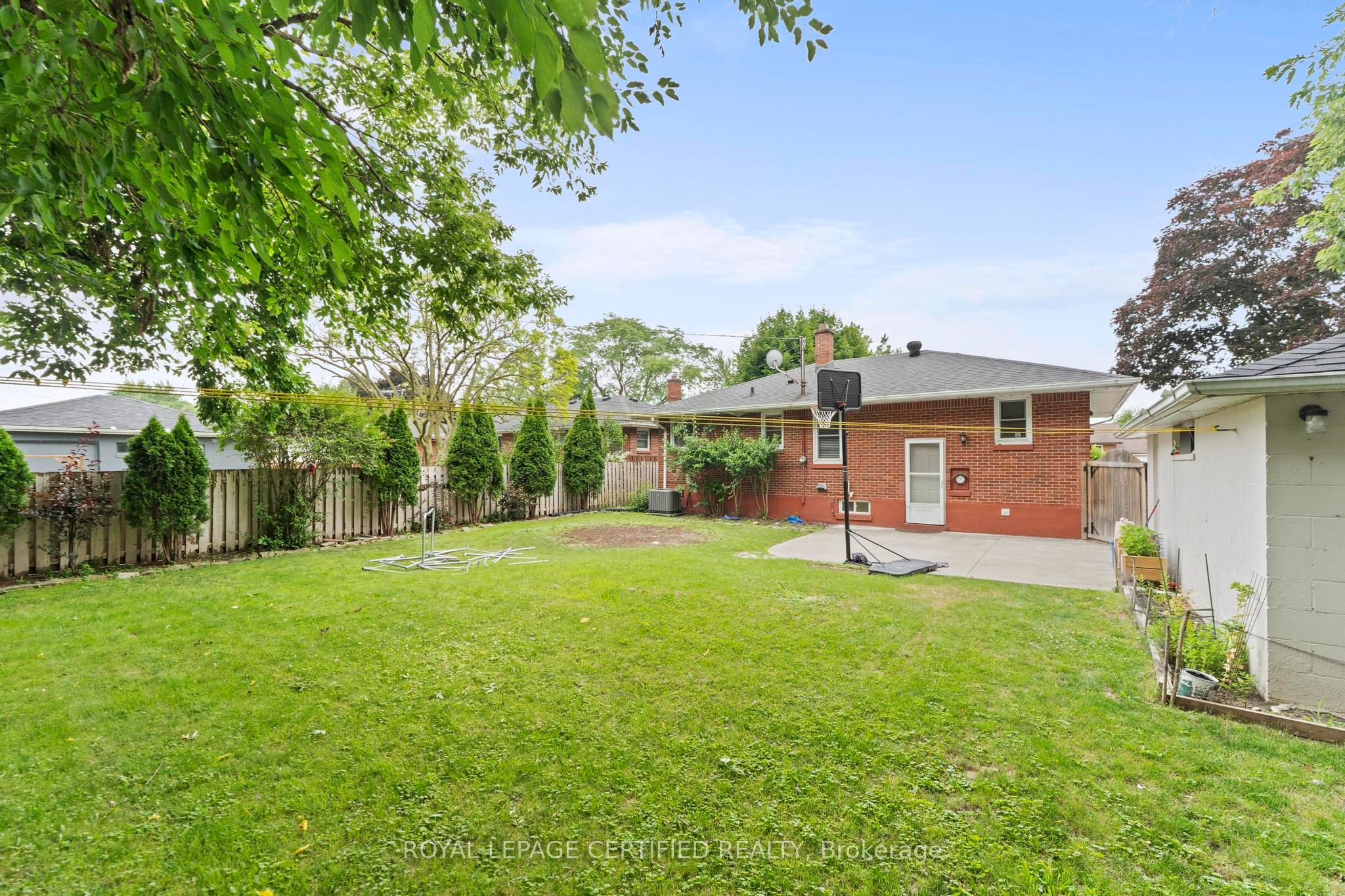 2504 Askin Avenue Property Photo 36