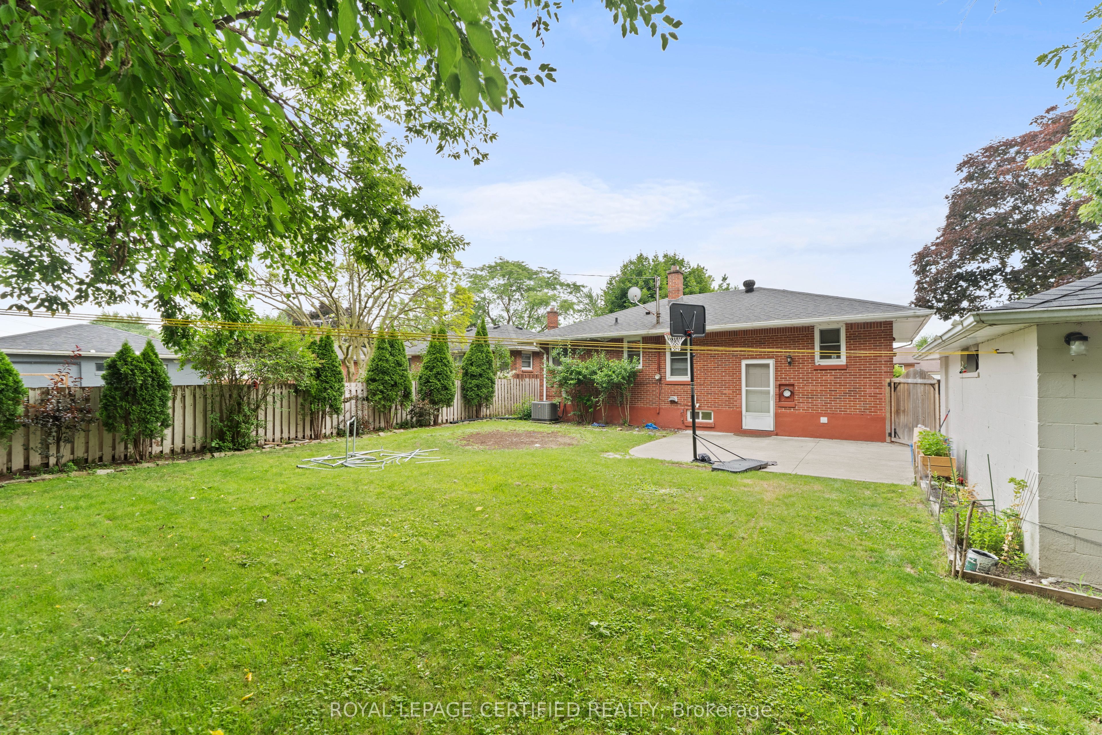 2504 Askin Avenue Property Photo 39