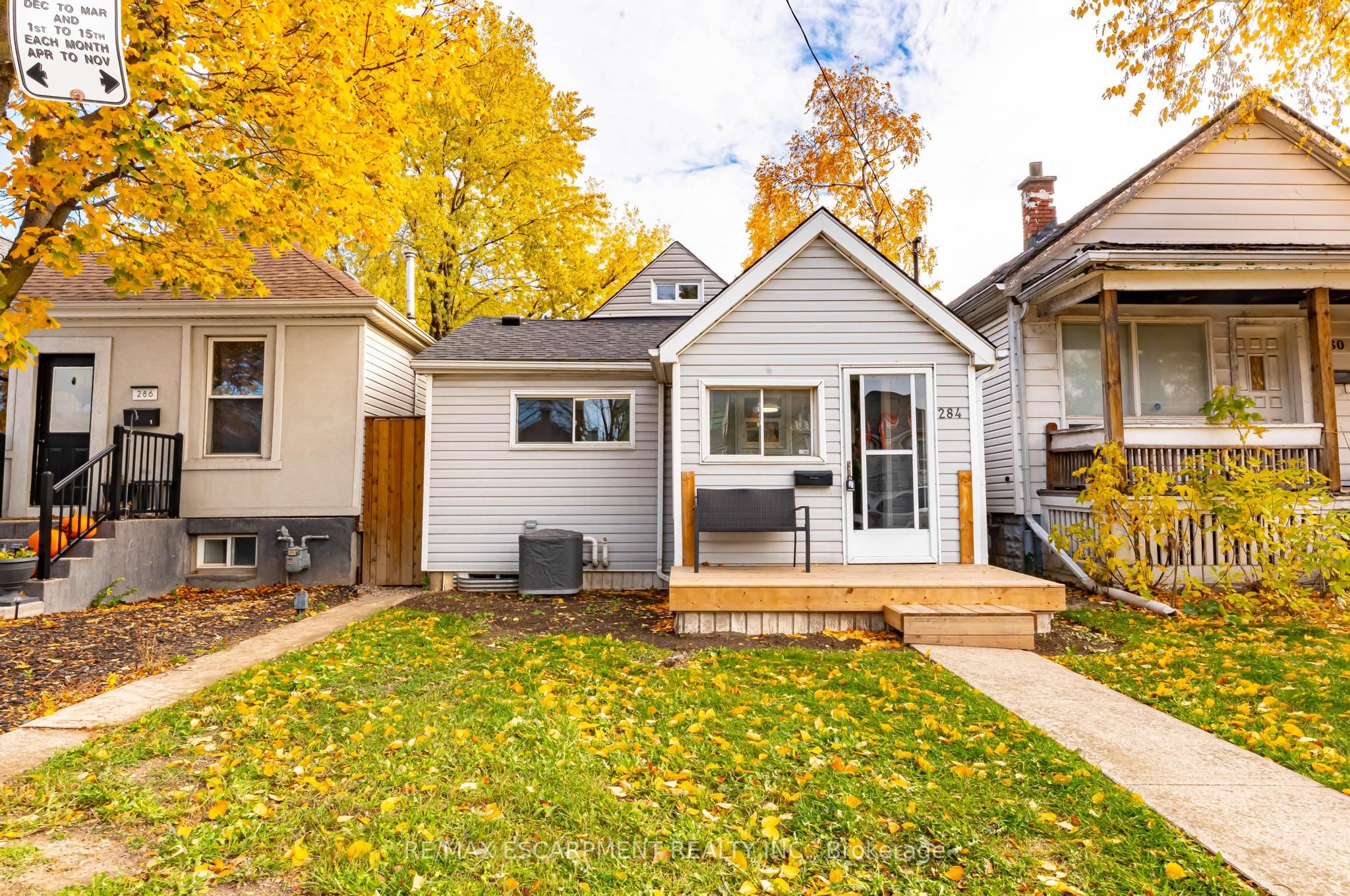 284 Paling Avenue Property Photo 1