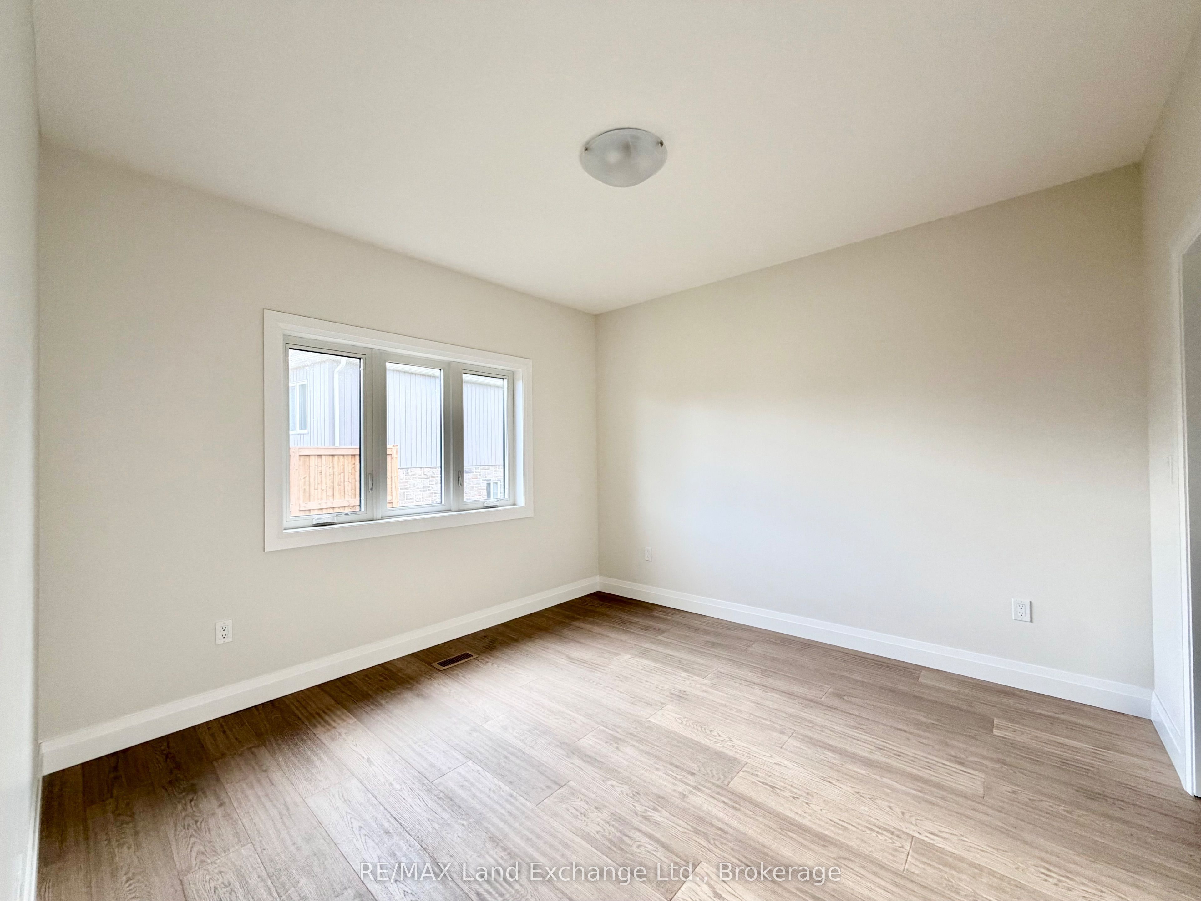 155 Westlinks Drive Property Photo 7