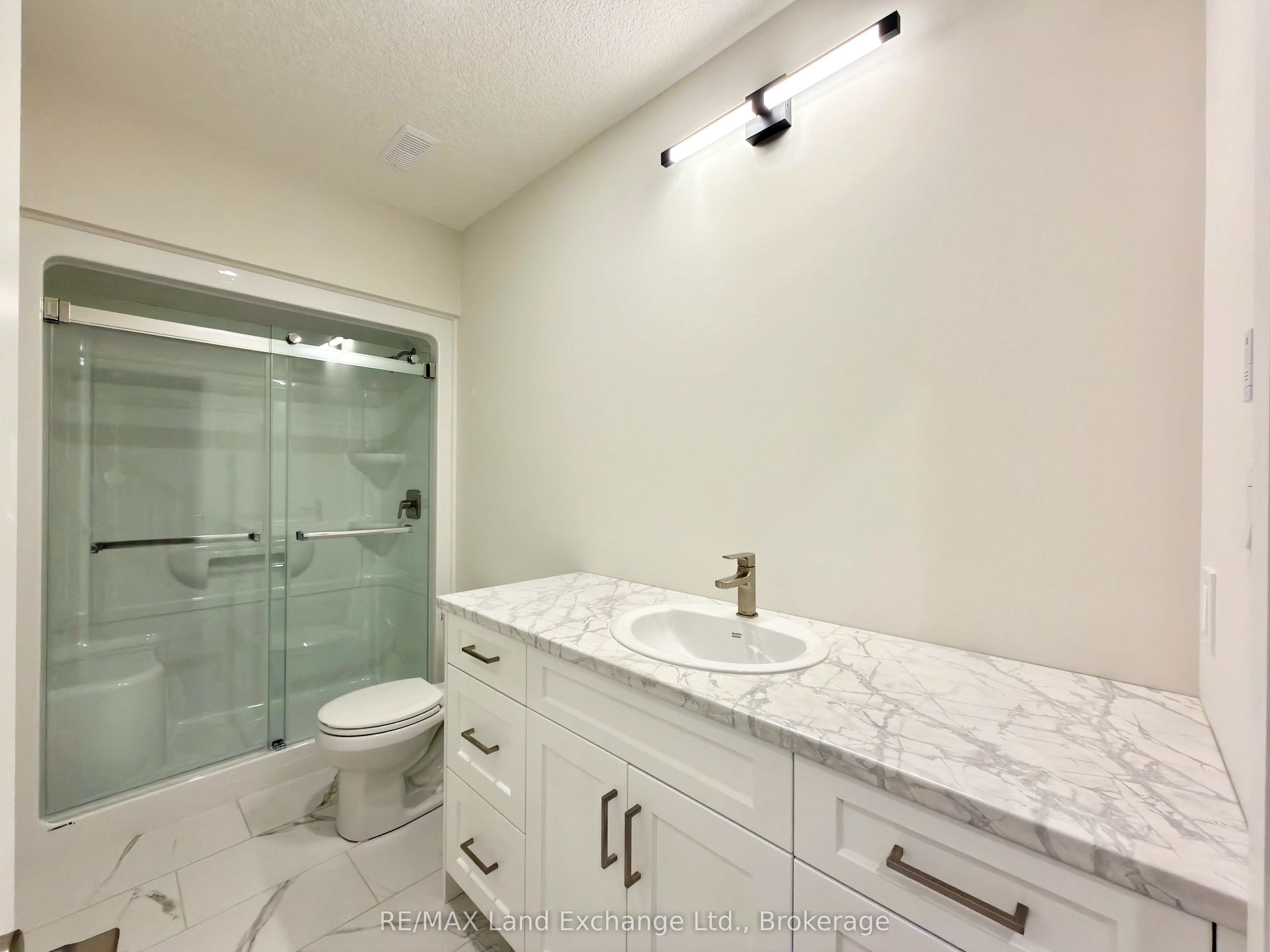 155 Westlinks Drive Property Photo 13