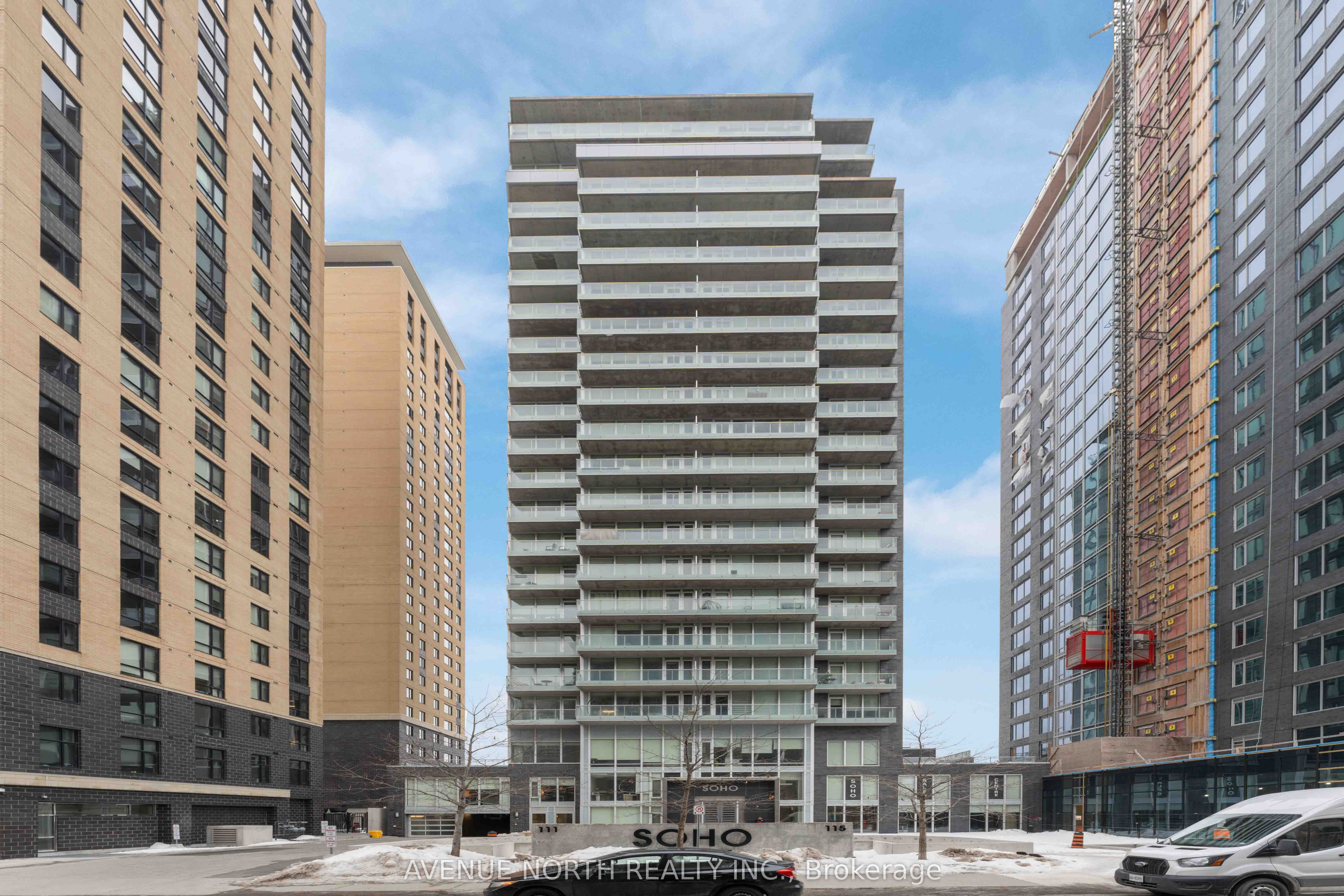 111 Champagne Ave S Property Photo 1