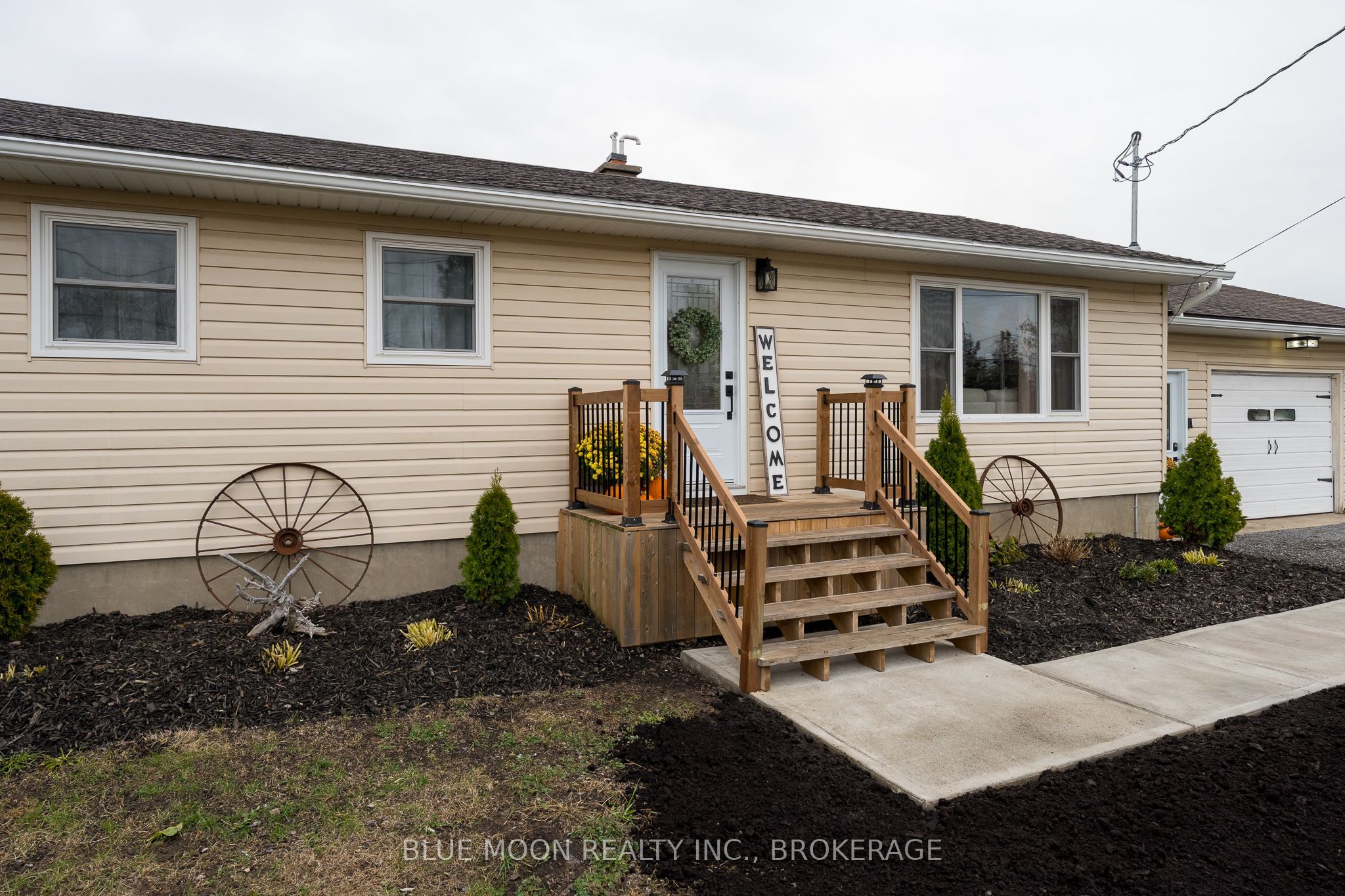 601 Millhaven Road Property Photo 1