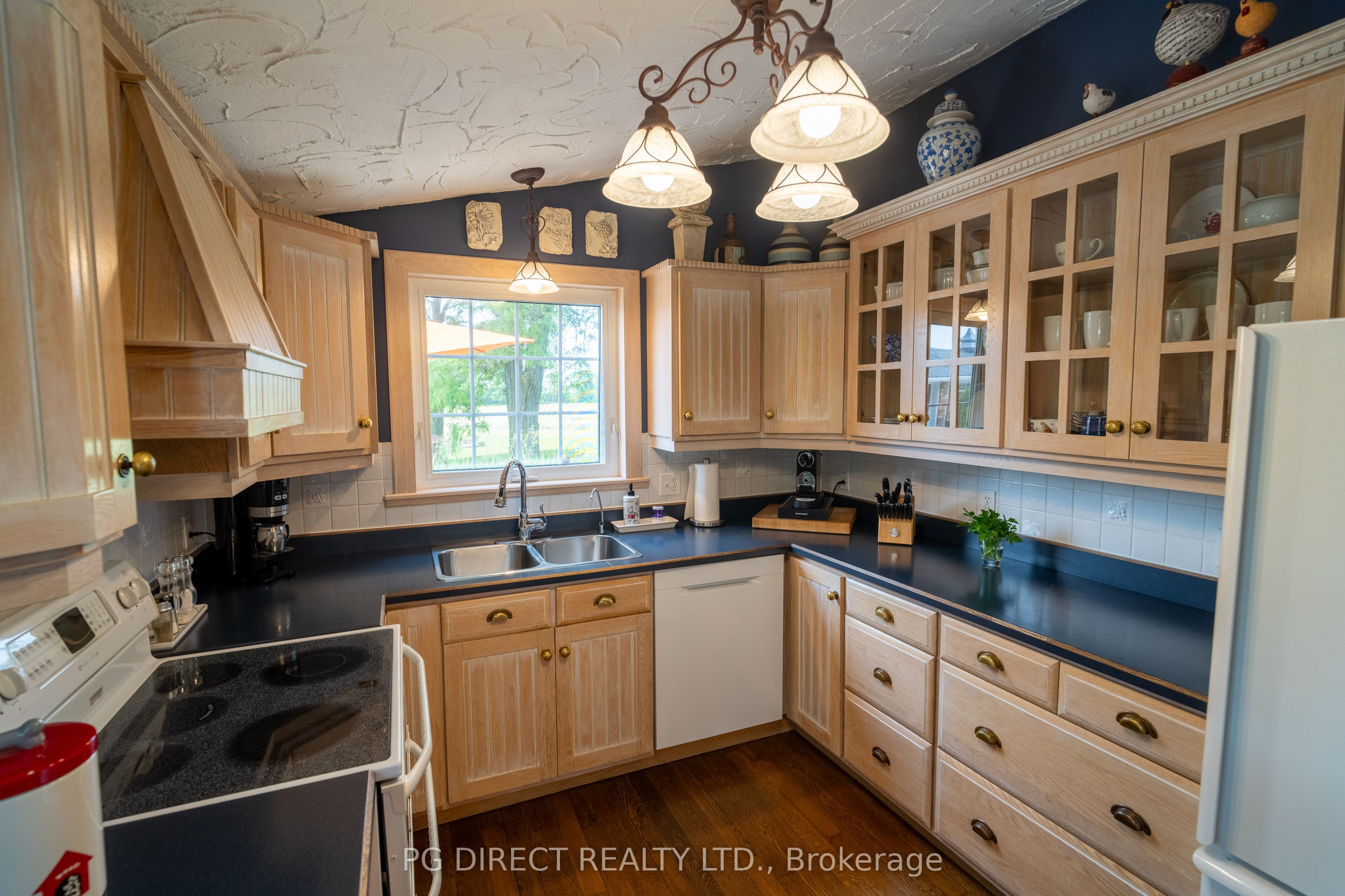 885 Highway 36 Road Property Photo 10