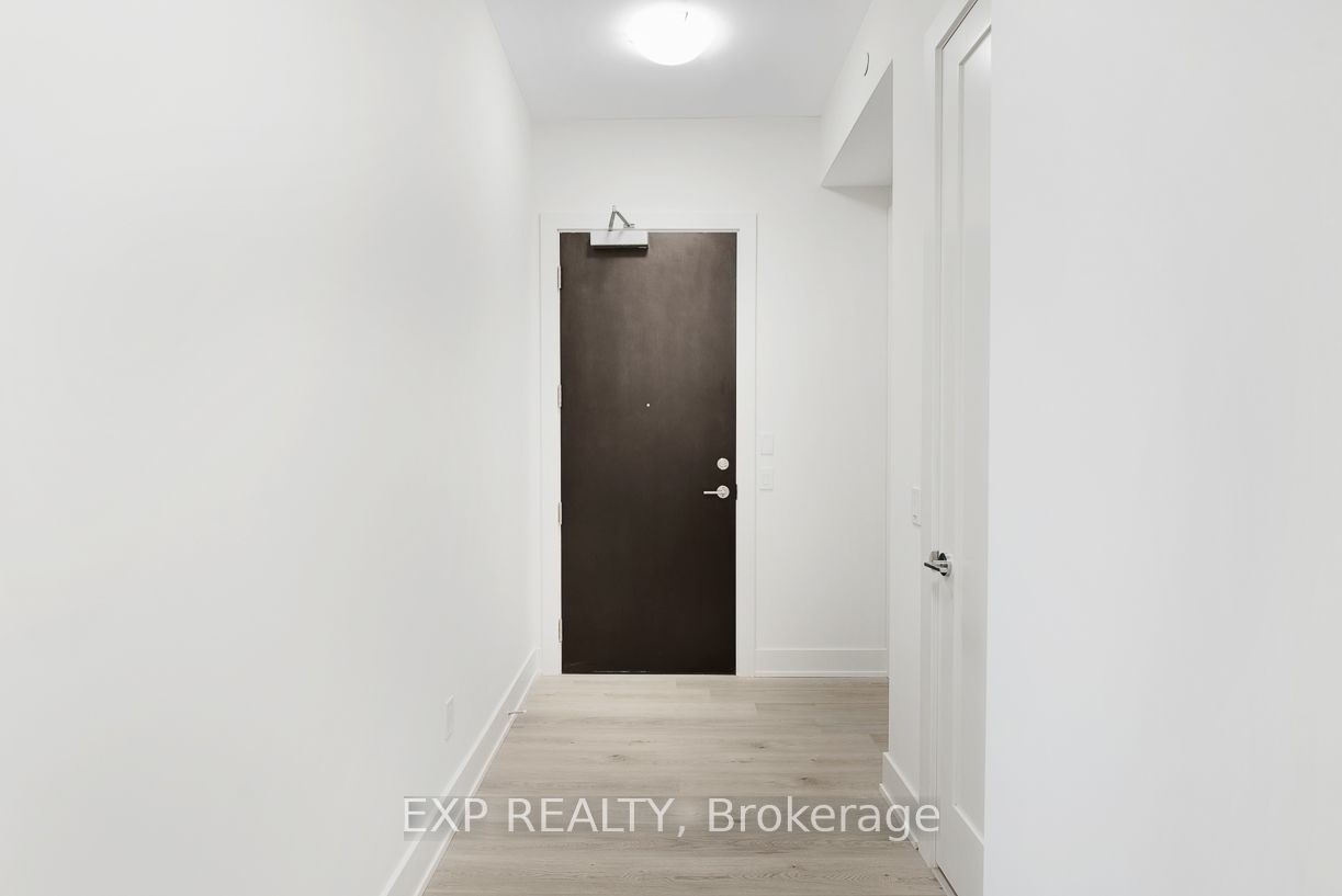 385 Winston Road 1802 Property Photo 5