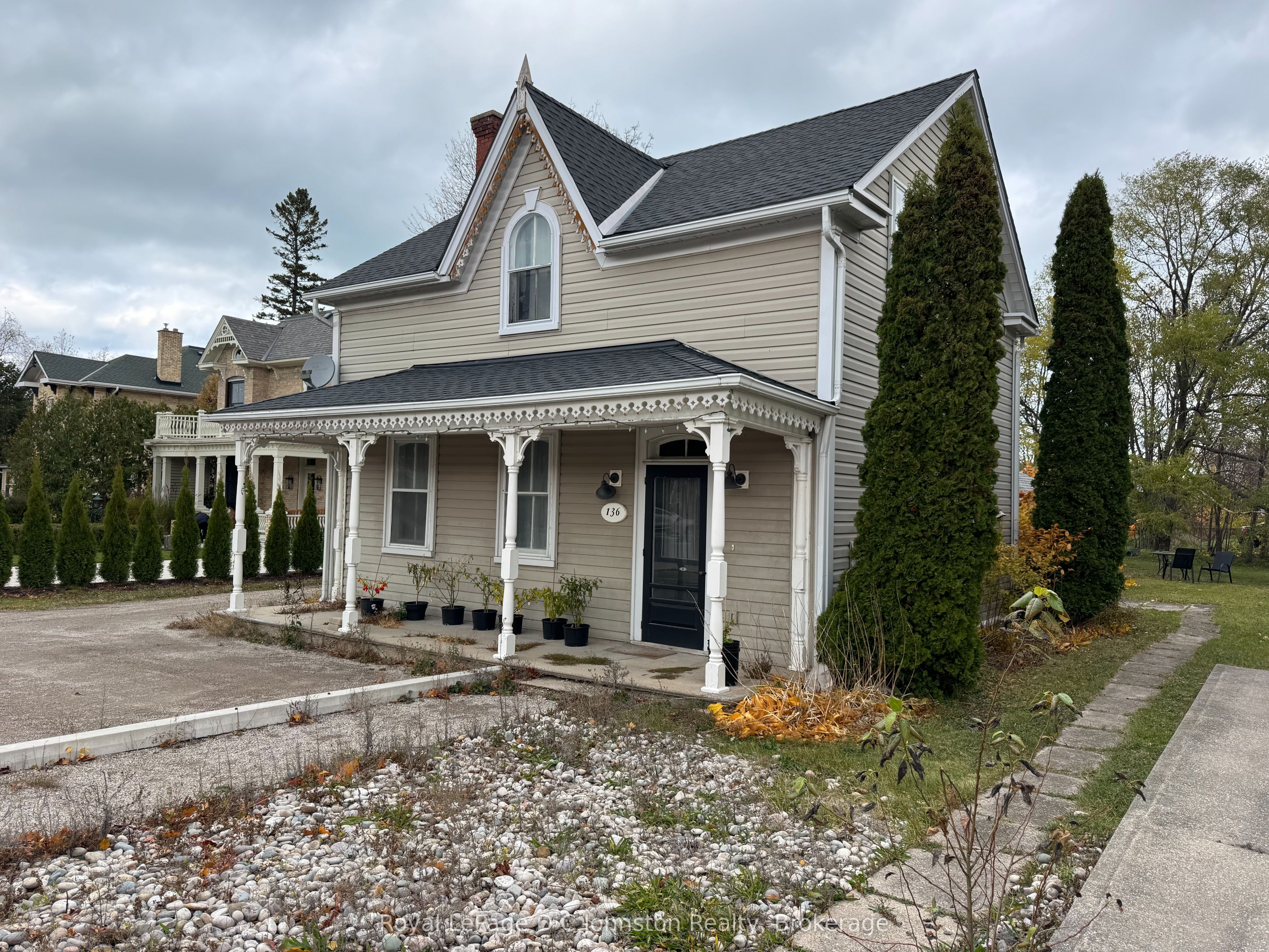 136 High St Property Photo 1