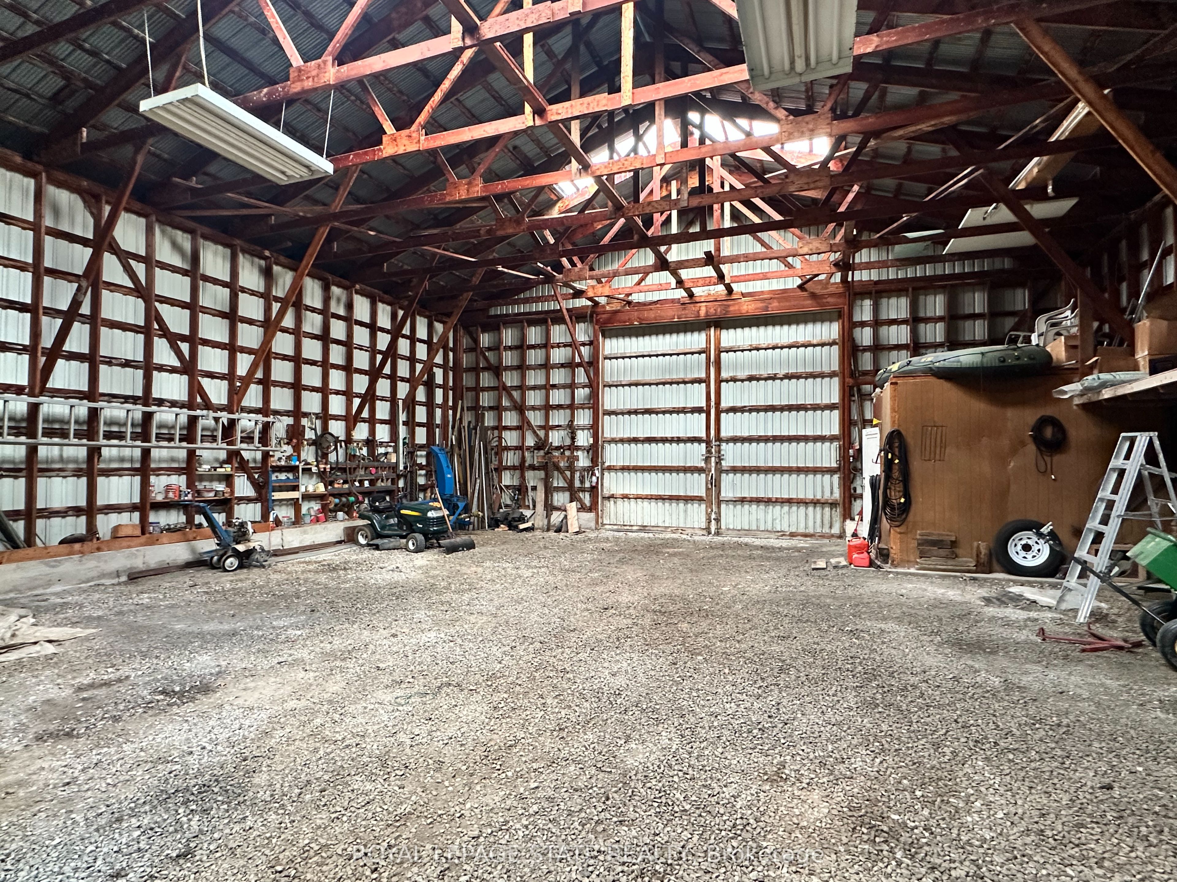 9729 York Road Property Photo 37