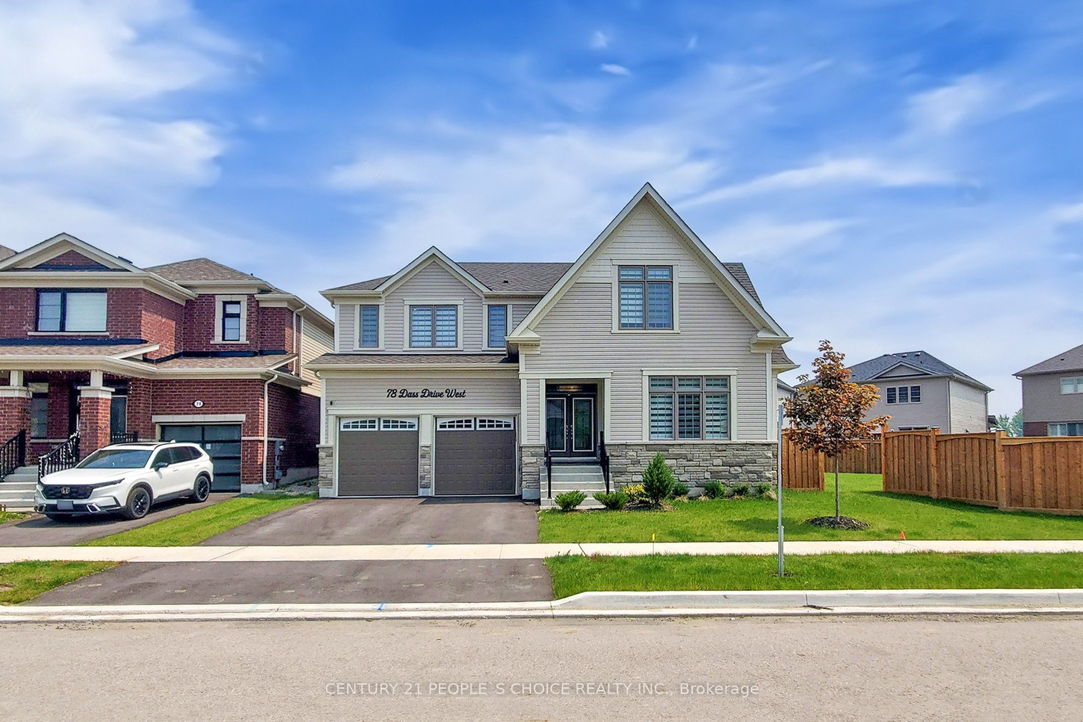 78 Dass Dr W Property Photo 1