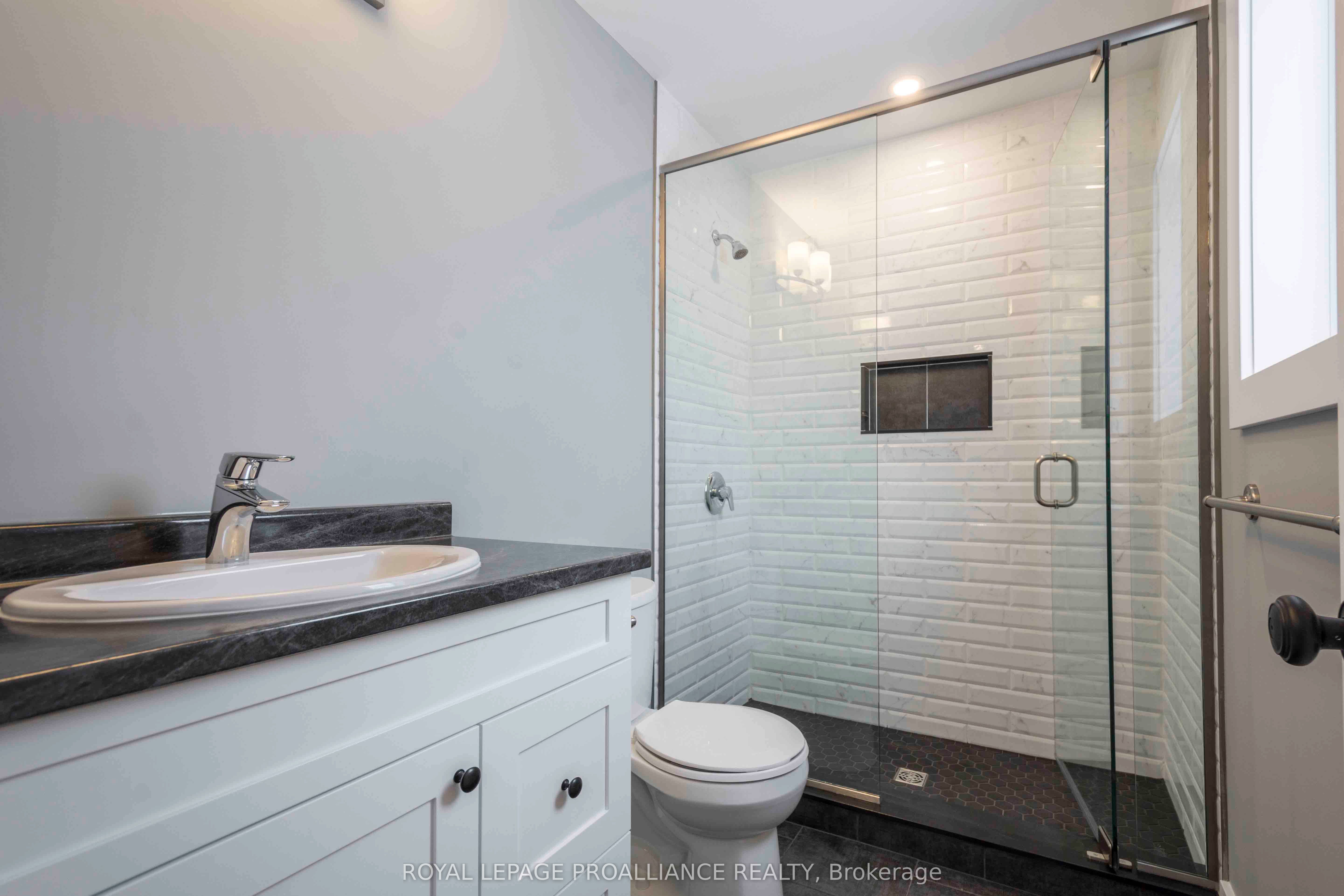 117 Farrington Crescent Property Photo 12
