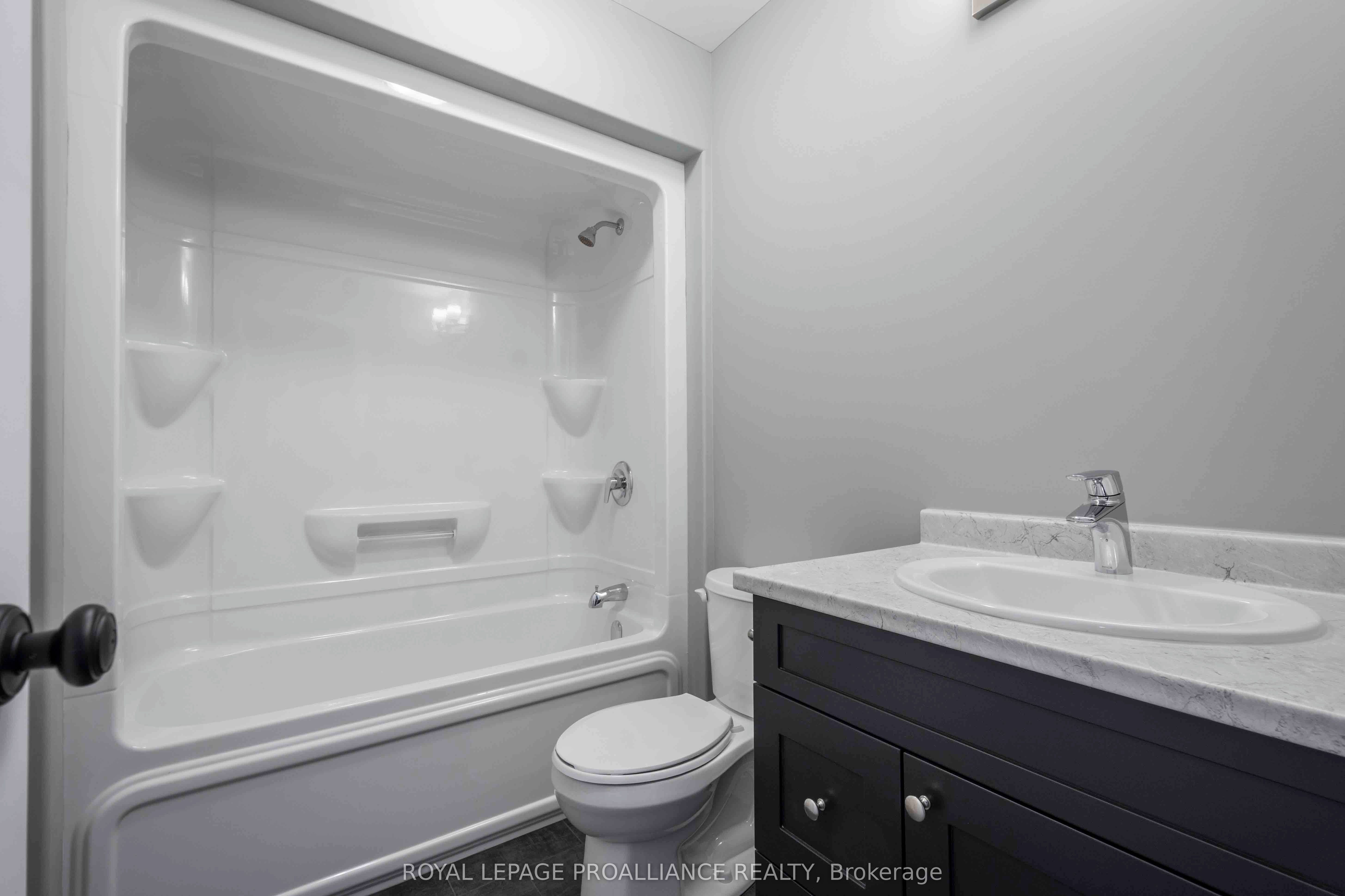 117 Farrington Crescent Property Photo 15