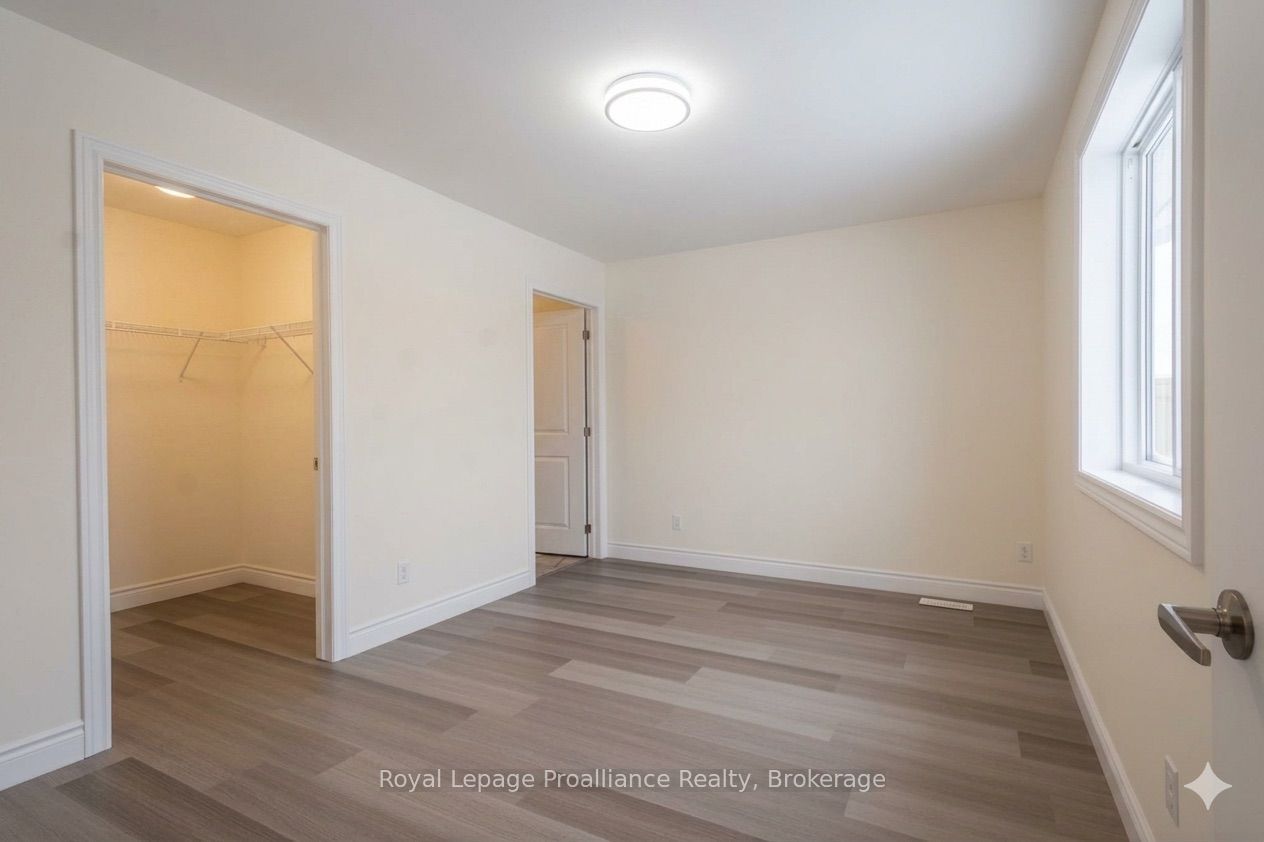 119 Farrington Crescent Property Photo 11