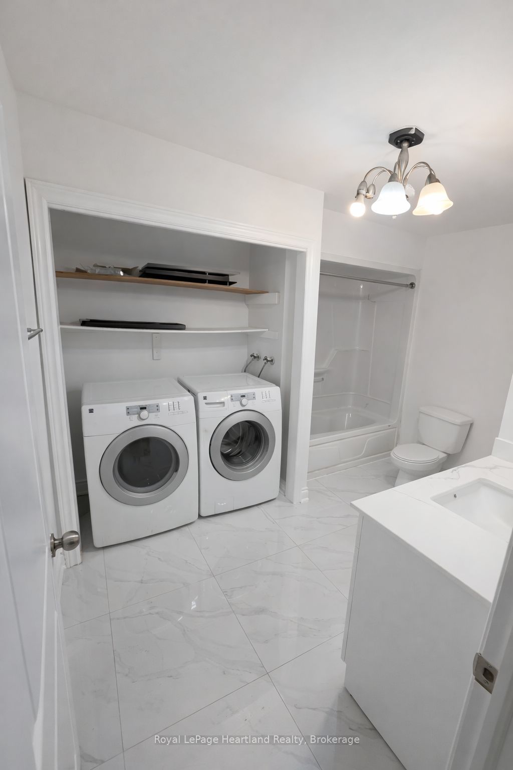 84 Albert Street Property Photo 10