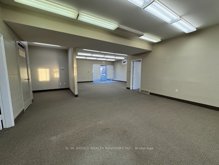 330 Sidney Street Property Photo 7