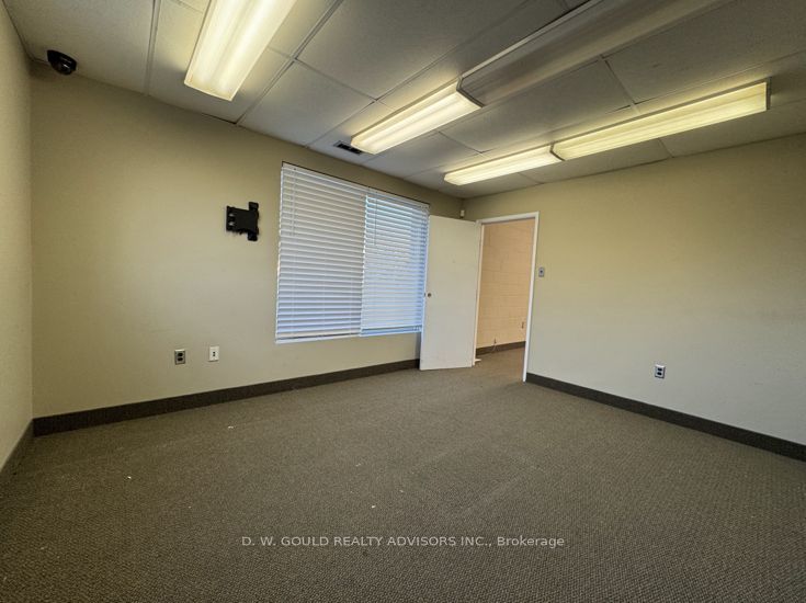 330 Sidney Street Property Photo 10