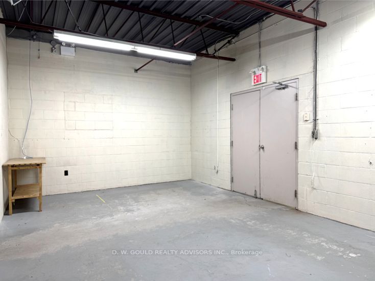 330 Sidney Street Property Photo 15