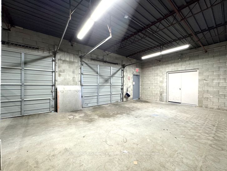 330 Sidney Street Property Photo 18