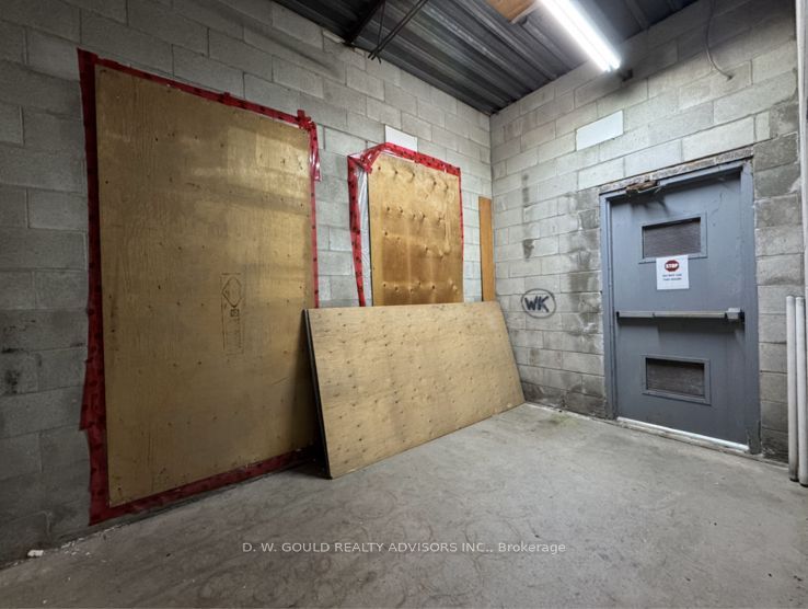 330 Sidney Street Property Photo 20