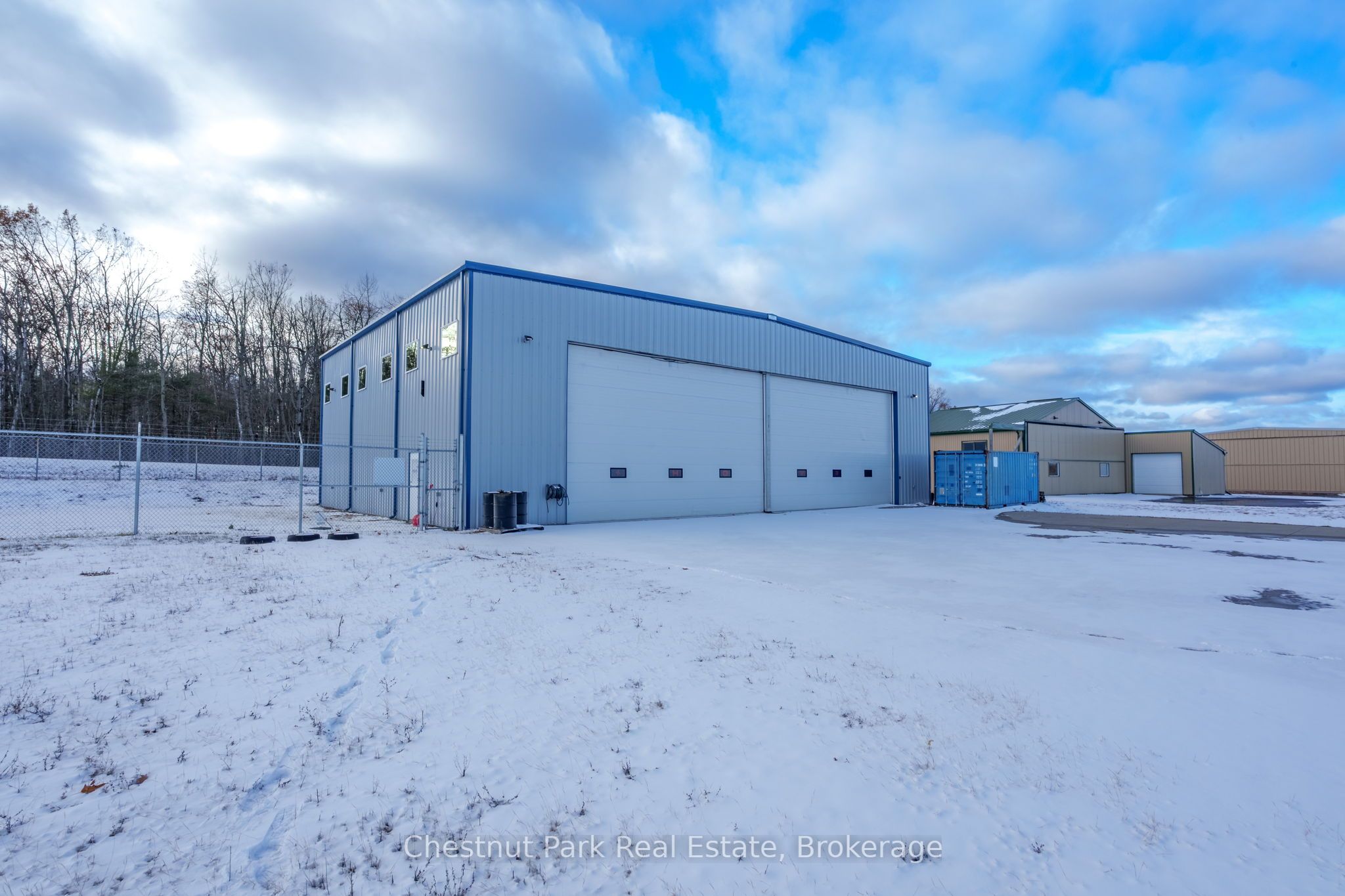 1255 Gravenhurst Parkway Property Photo 3