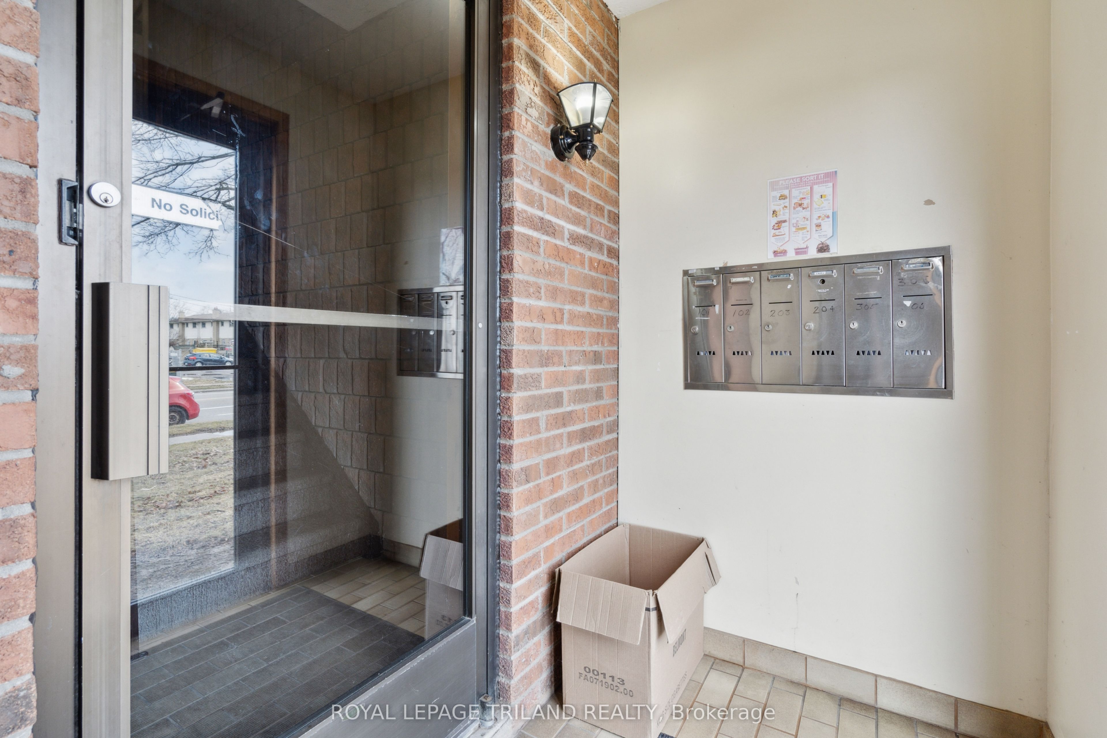 221 Highview Drive Property Photo 14