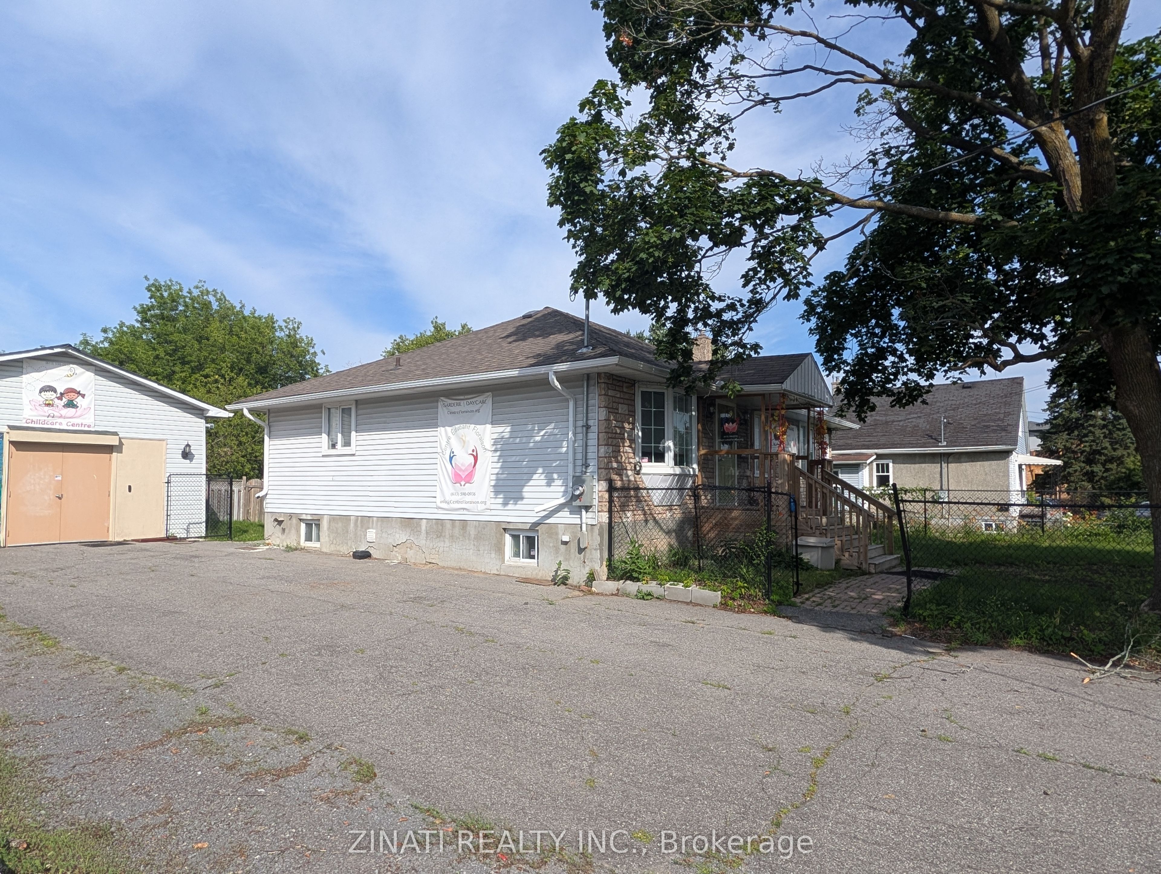 1154 Gabriel Street Property Photo 6