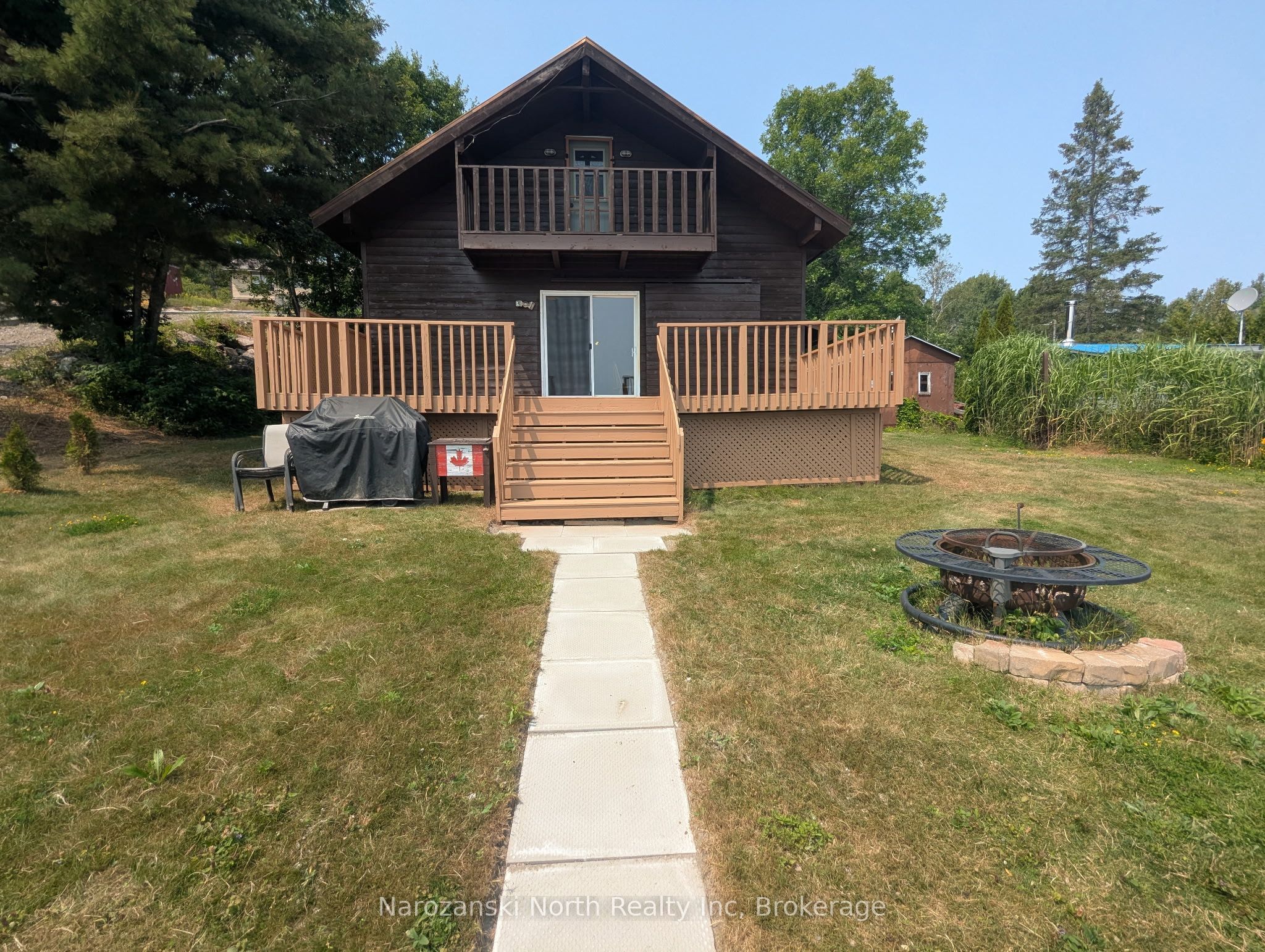 100 C Whippoorwill Road Property Photo 1