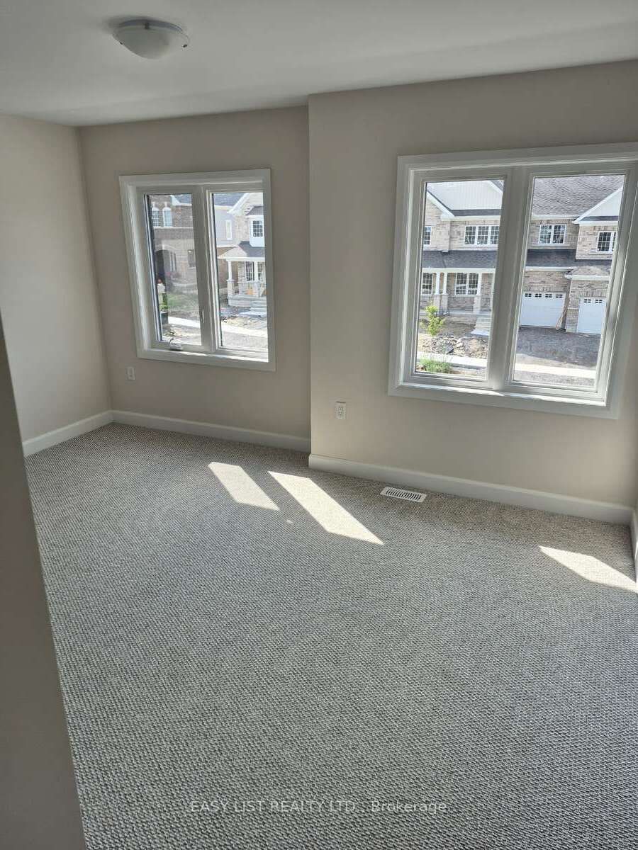 244 O'neil Street Property Photo 5