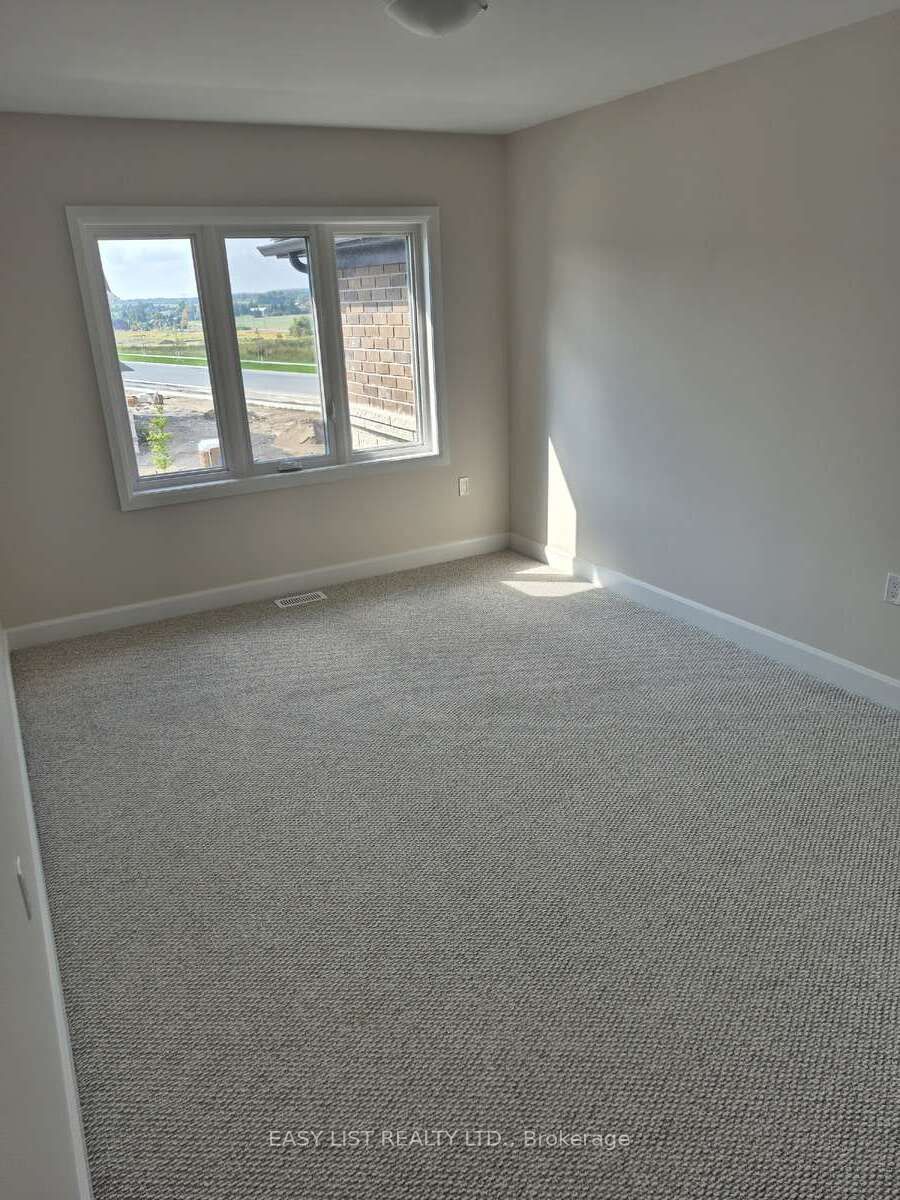 244 O'neil Street Property Photo 6