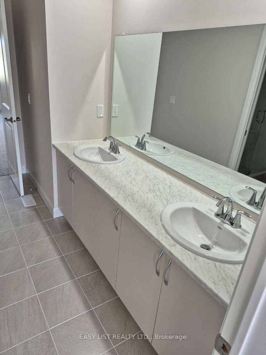 244 O'neil Street Property Photo 9