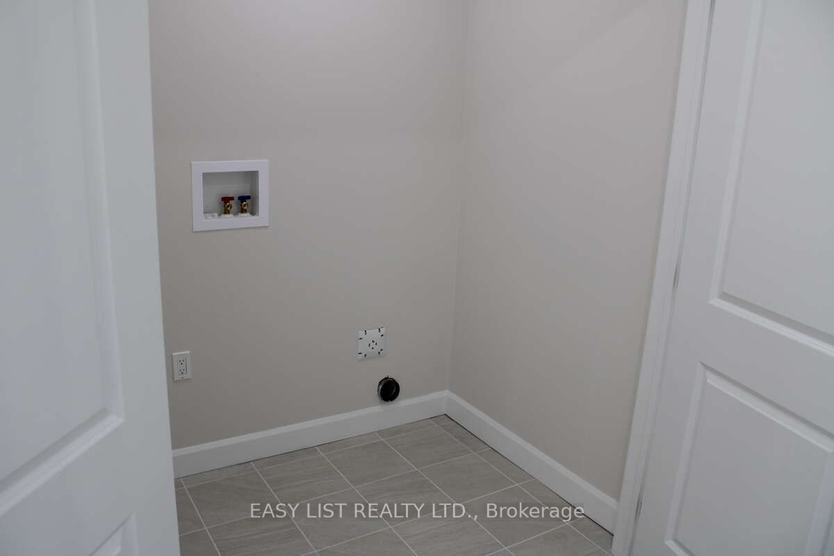 244 O'neil Street Property Photo 16