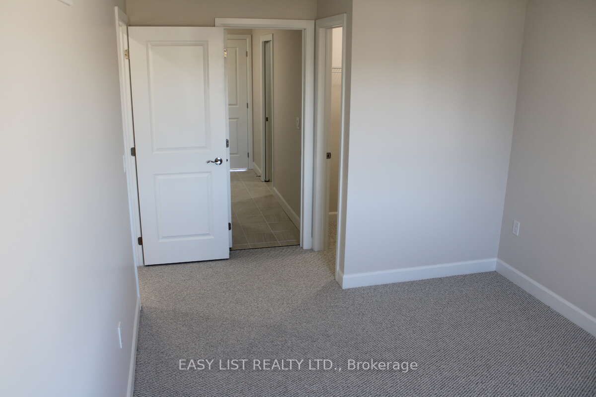 244 O'neil Street Property Photo 23
