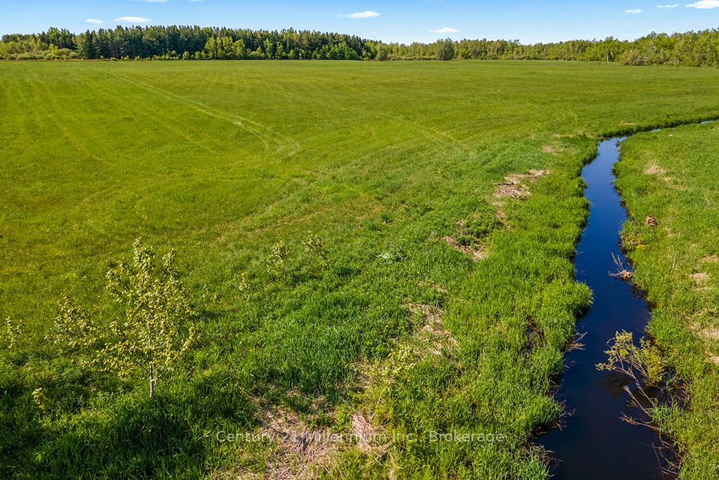 375533 6th Line Property Photo 26