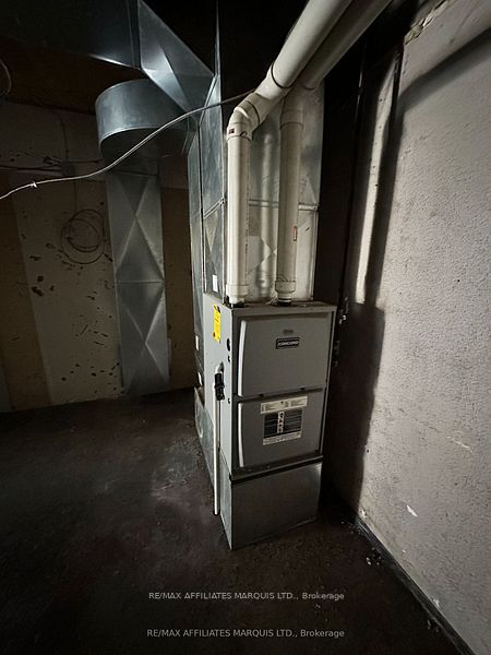 1124 Paul Street Property Photo 2