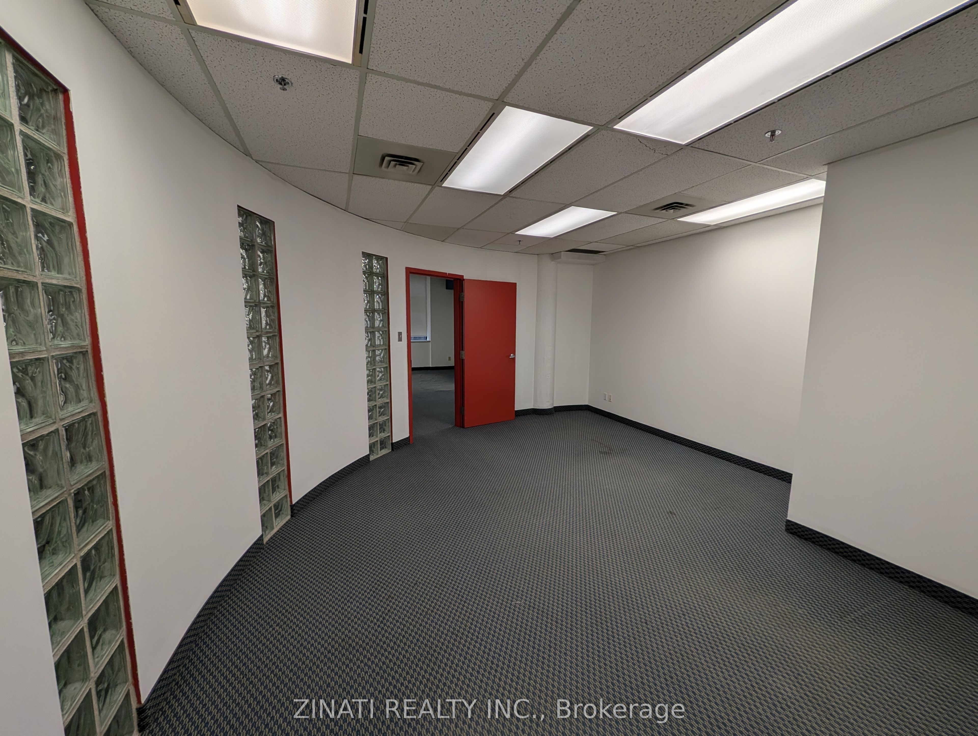 205 Catherine Street Property Photo 33