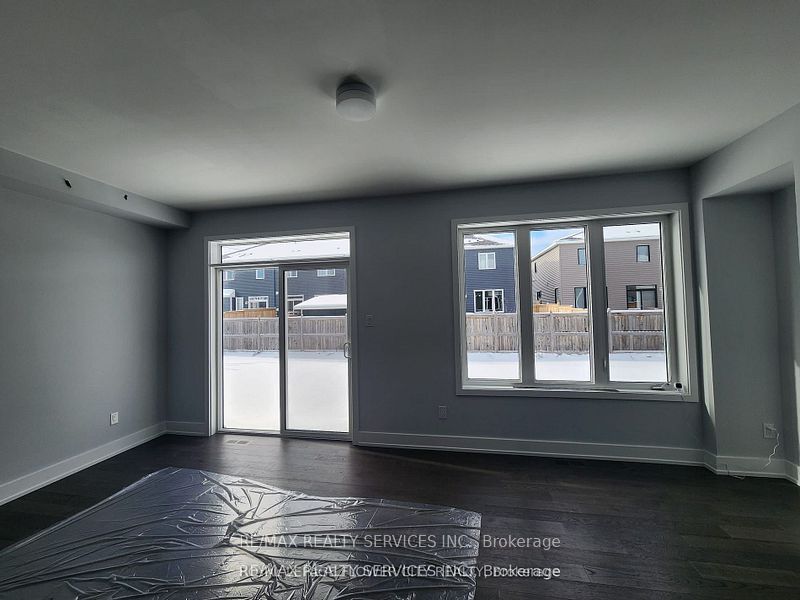 726 Rouncey Road Property Photo 10