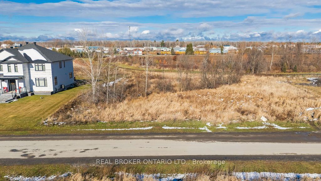 6810 Still Meadow Way Property Photo 8