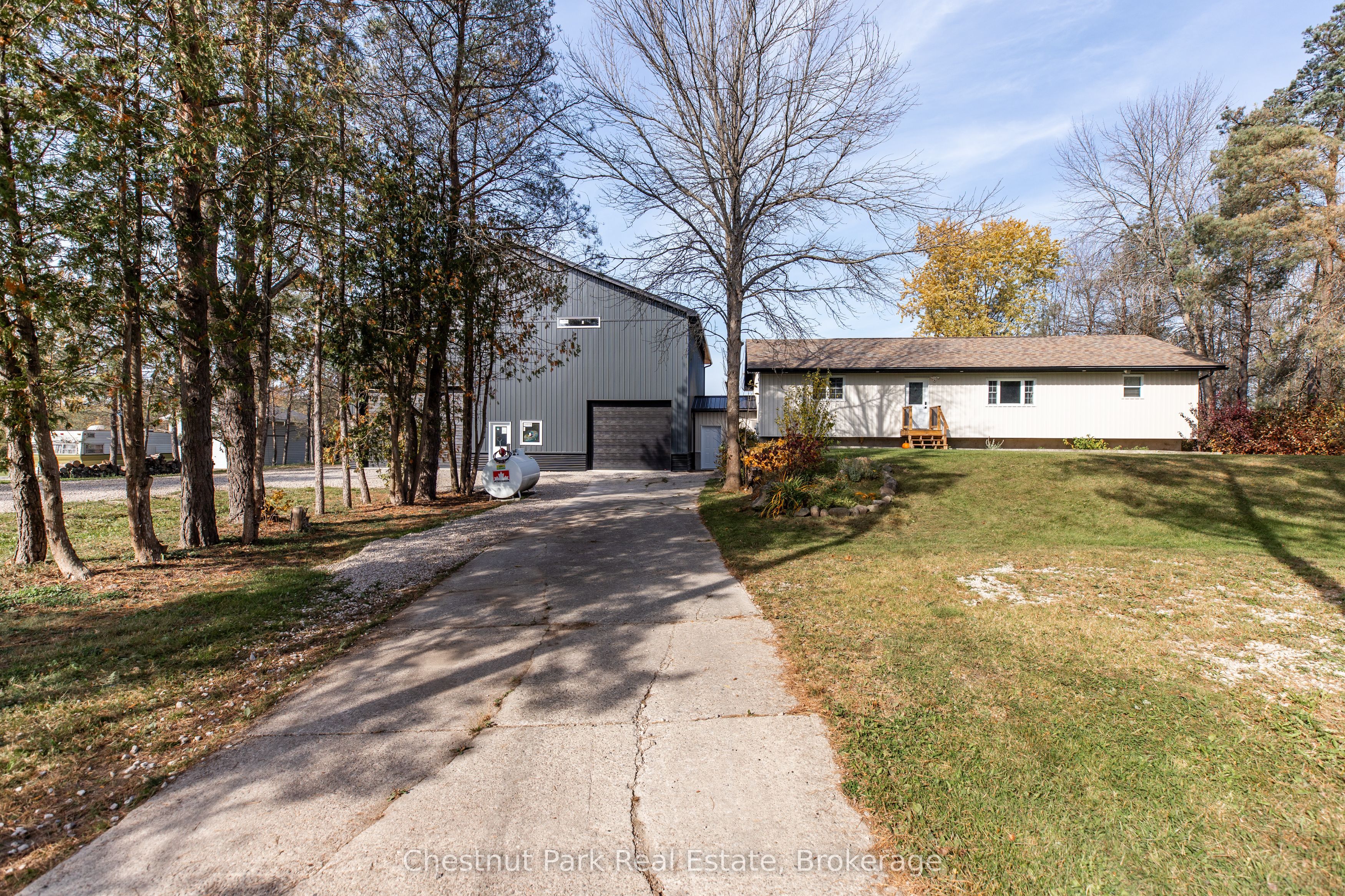 9 Maple Drive Property Photo 2