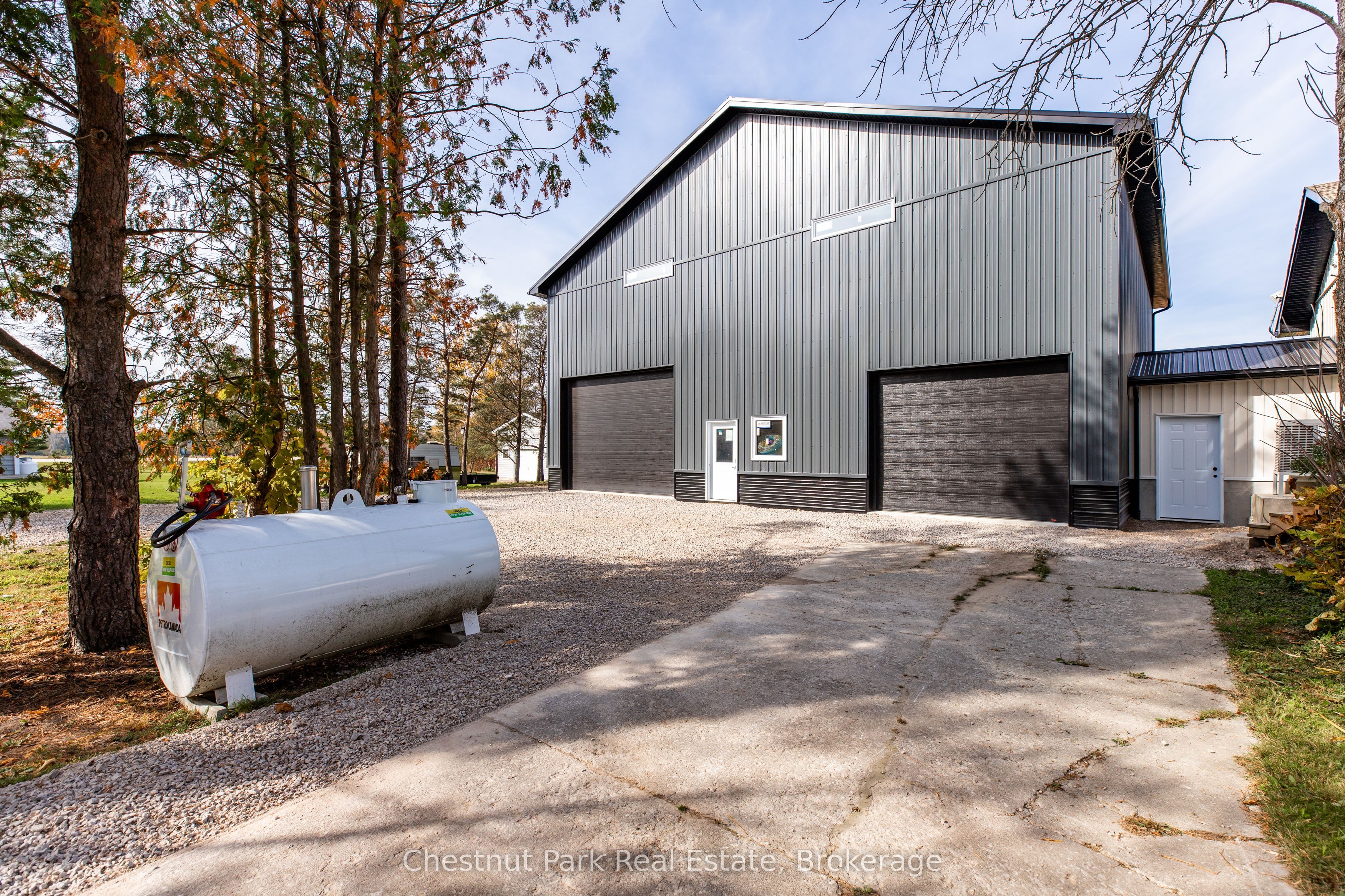 9 Maple Drive Property Photo 4