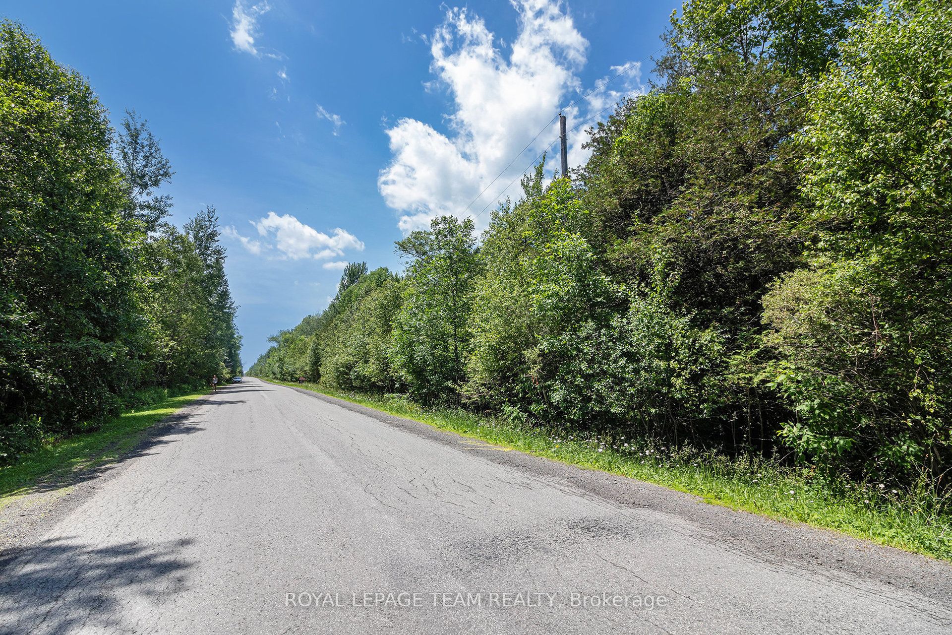 L2-3575 Paden Road Property Photo 6
