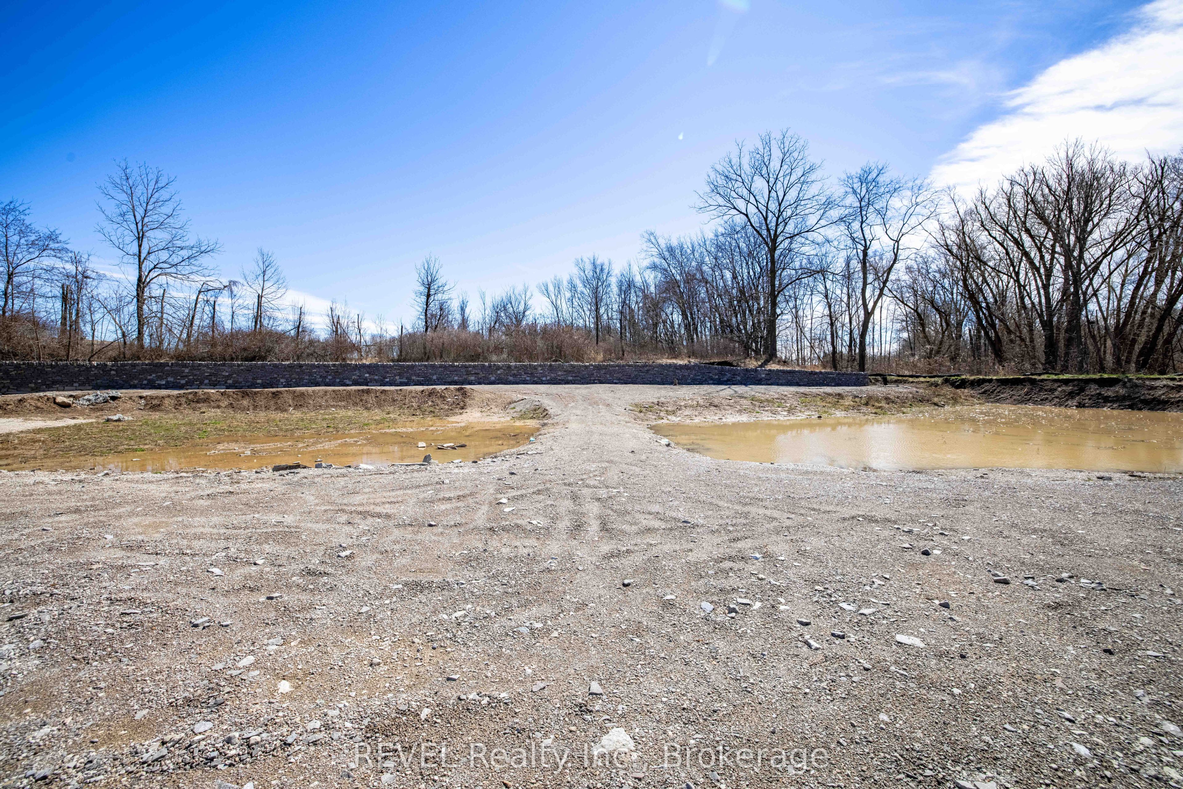 2203 Niagara Stone Road Property Photo 5
