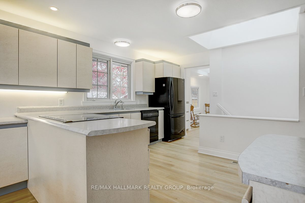13 Dunham Street Property Photo 9