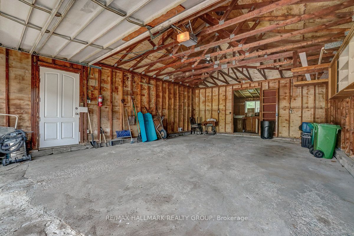 13 Dunham Street Property Photo 38