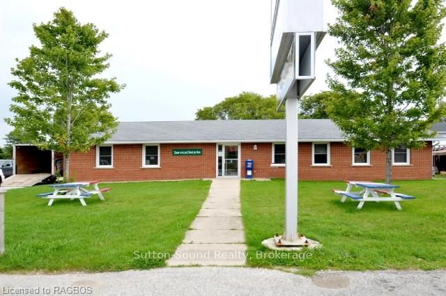 10175 Highway 6 Highway Property Photo 1