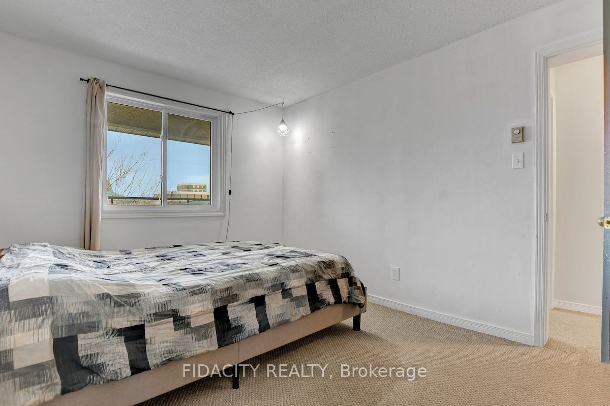 1490 Heron Road 309 Property Photo 12