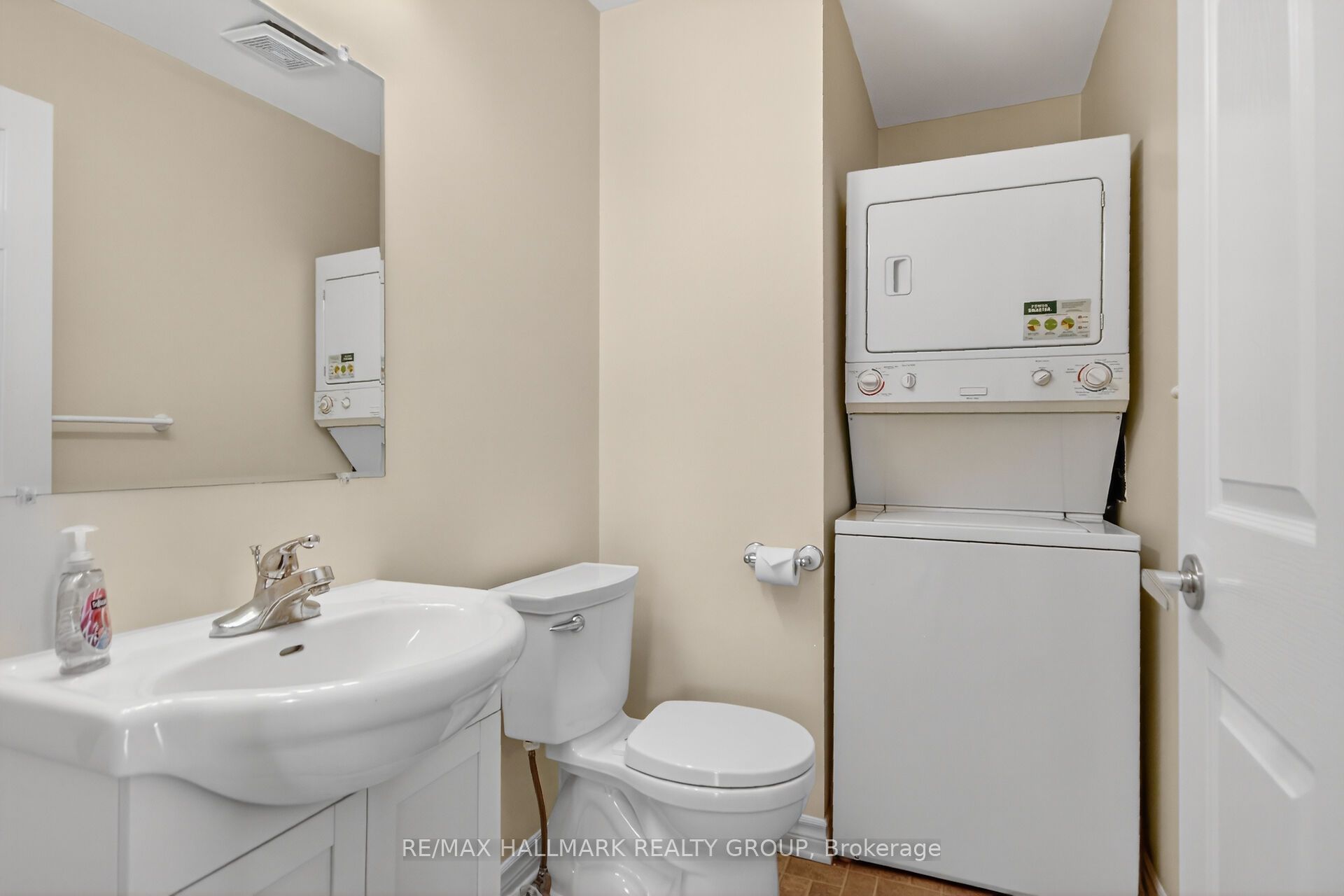 600 Sunbeam Private Property Photo 28
