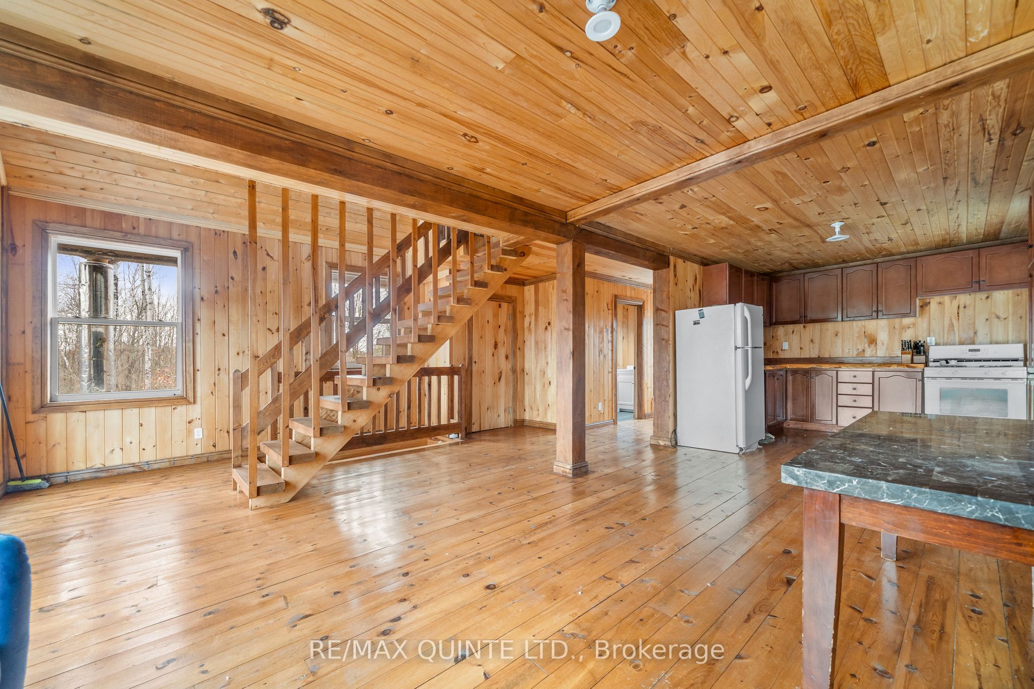 1340 Flinton Road Property Photo 10