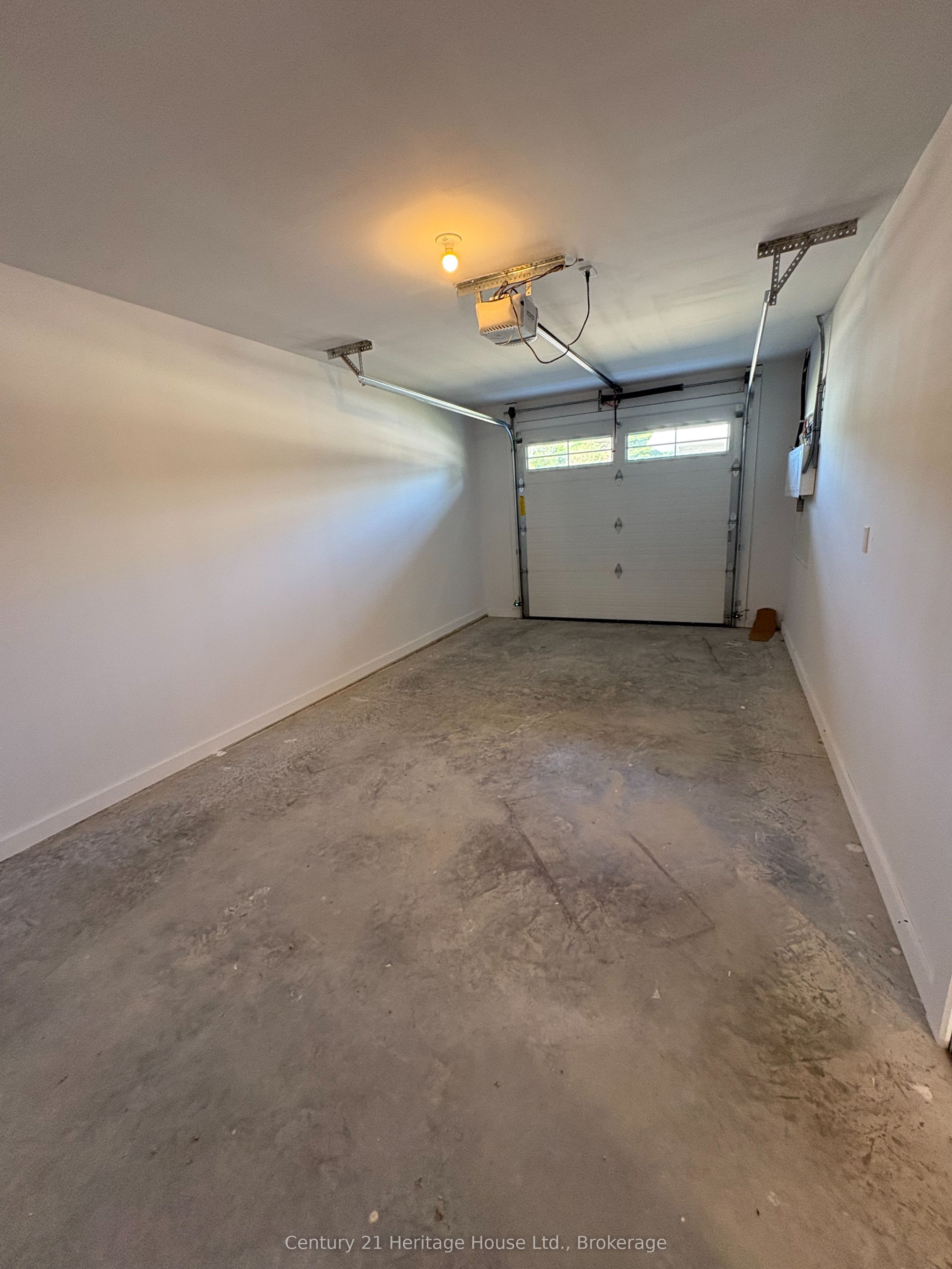 323 Arthur Street Property Photo 14