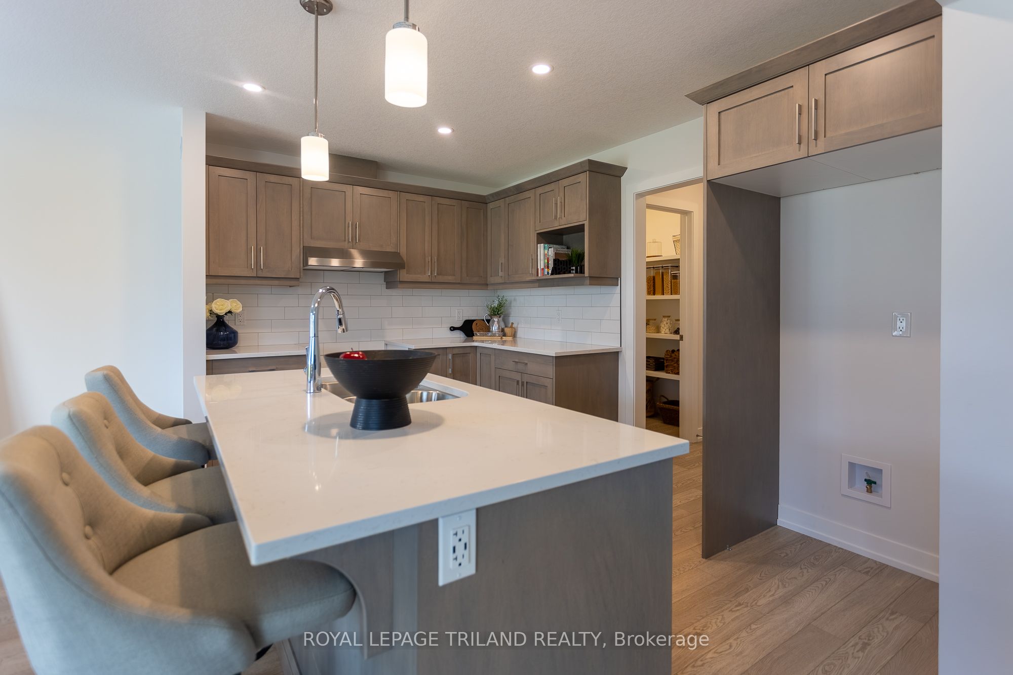 122 Styles Drive Property Photo 9
