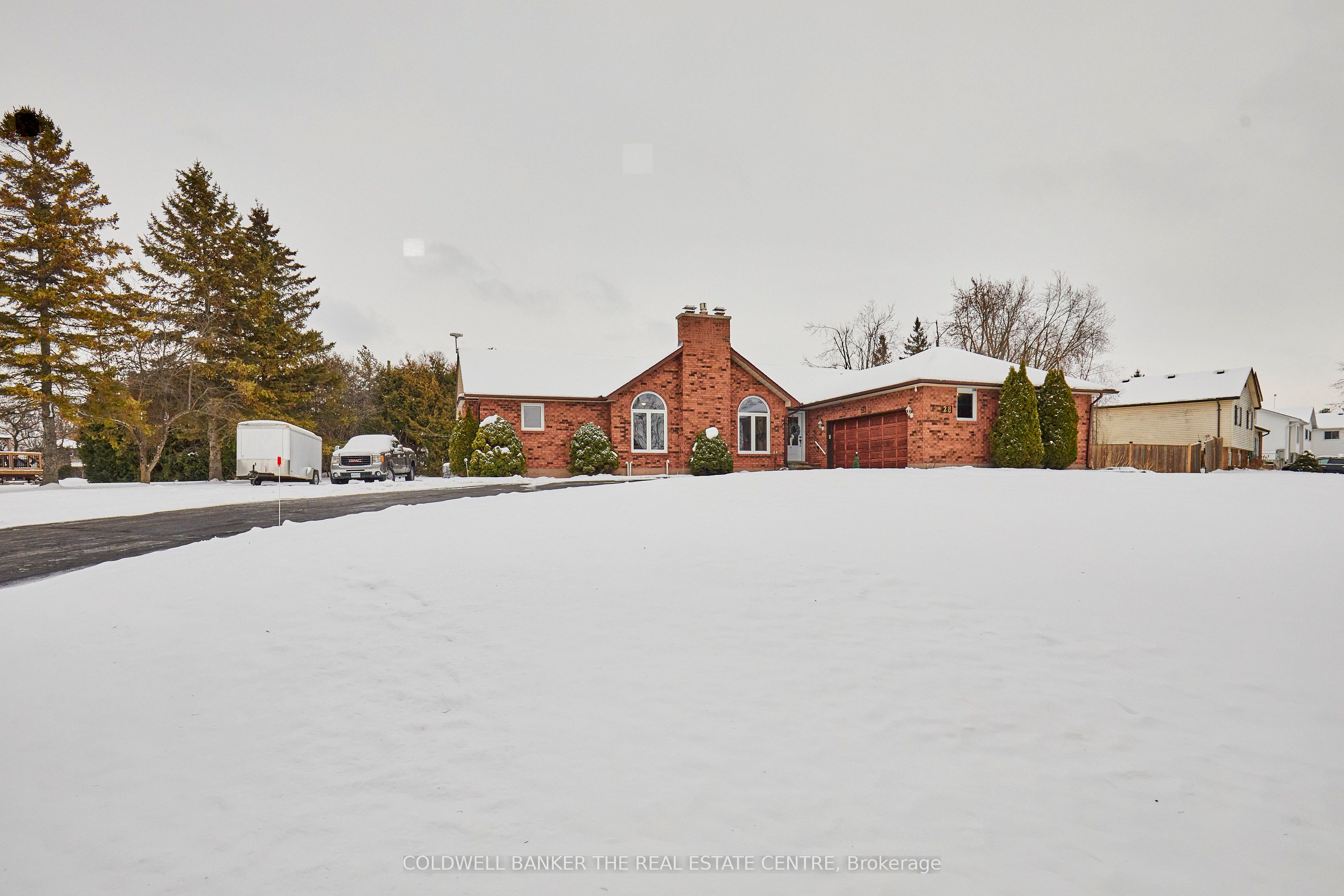 28 Neals Drive Property Photo 1