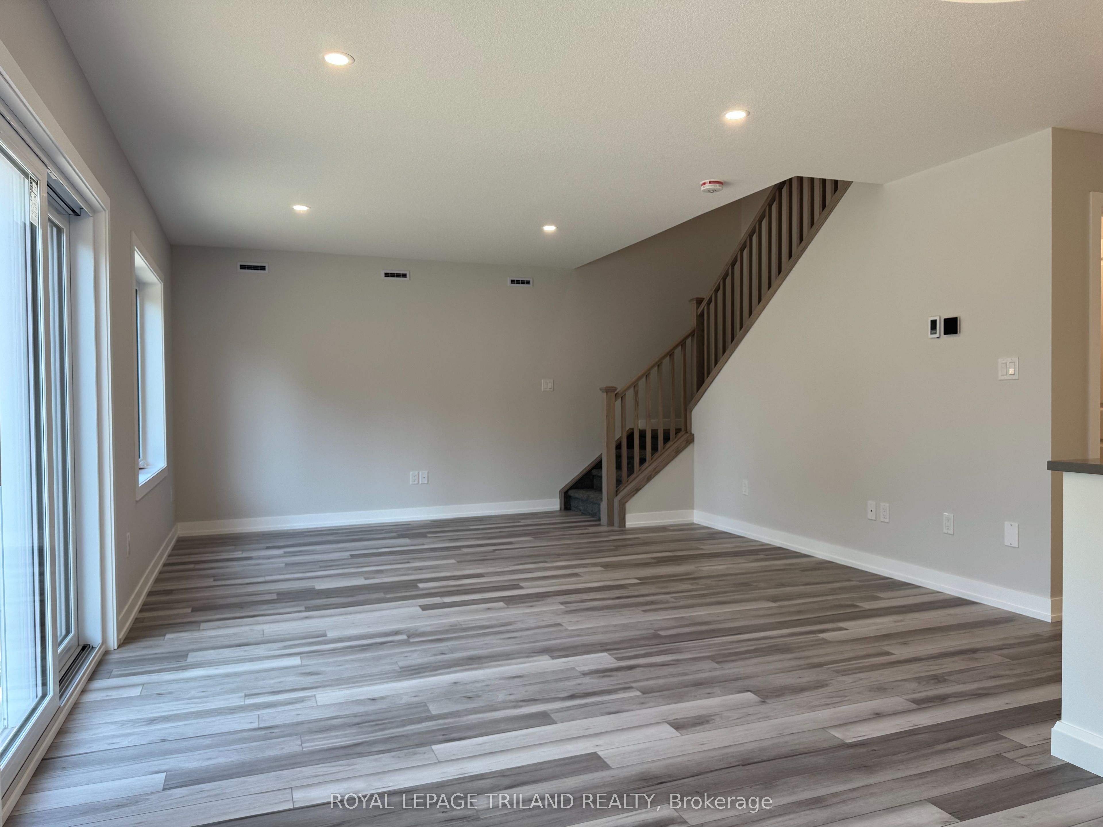 163 Styles Drive Property Photo 5