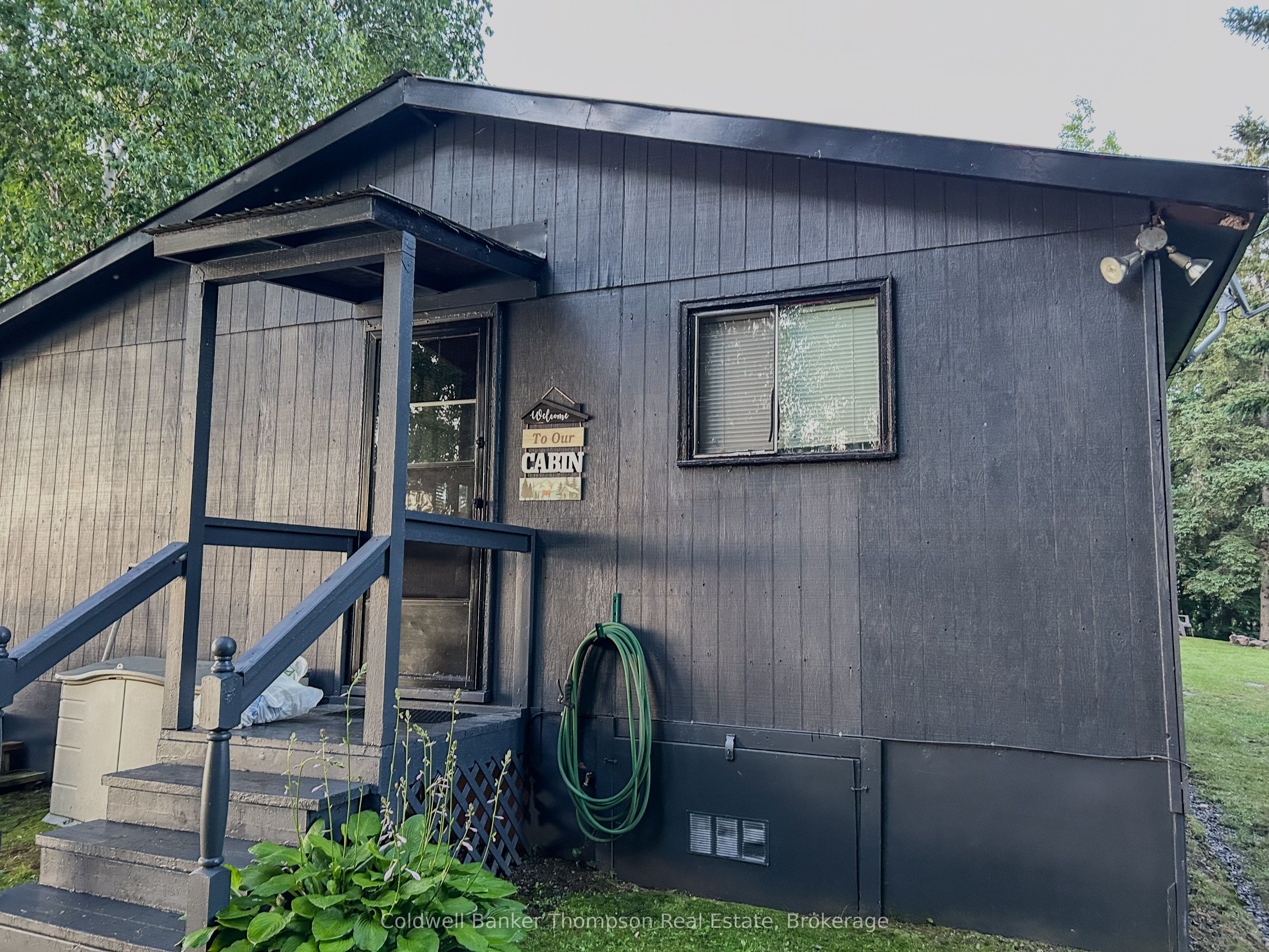 26 Spruce Lane Property Photo 2